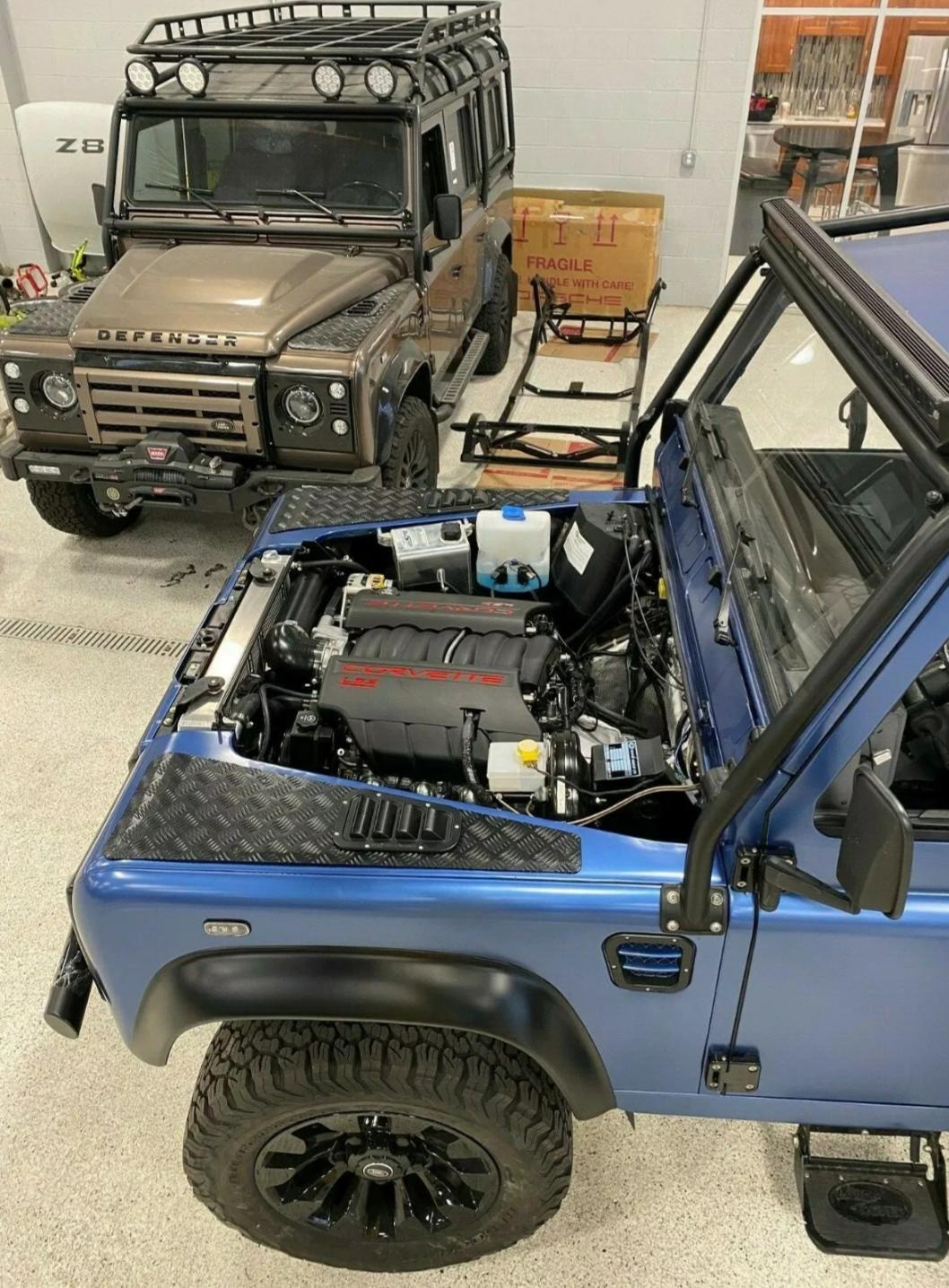 LS3 swapped Land Rover Defender r/4x4
