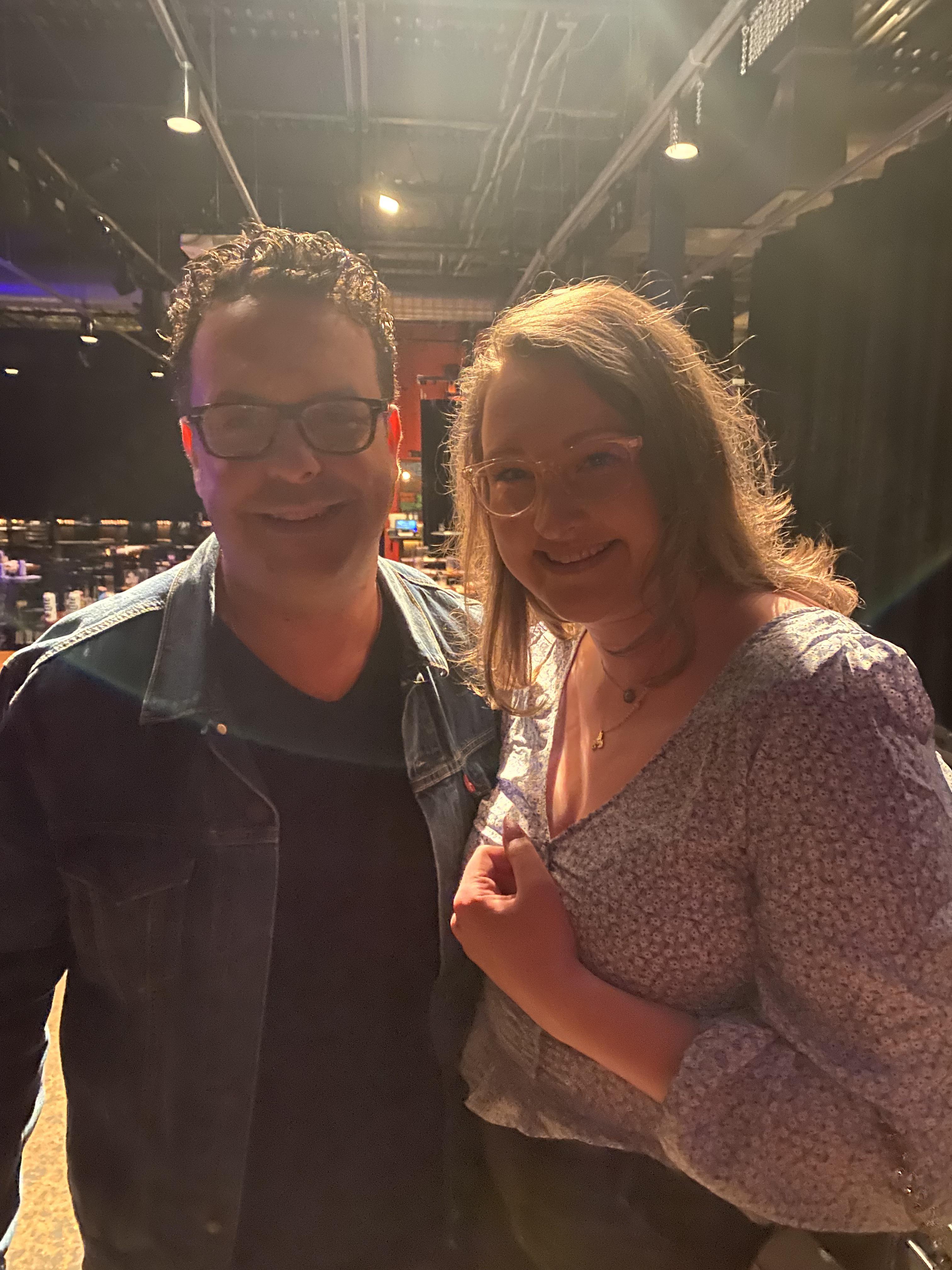 I met Joe derosa at his philly show 🥰 r/HeyBabePodcast