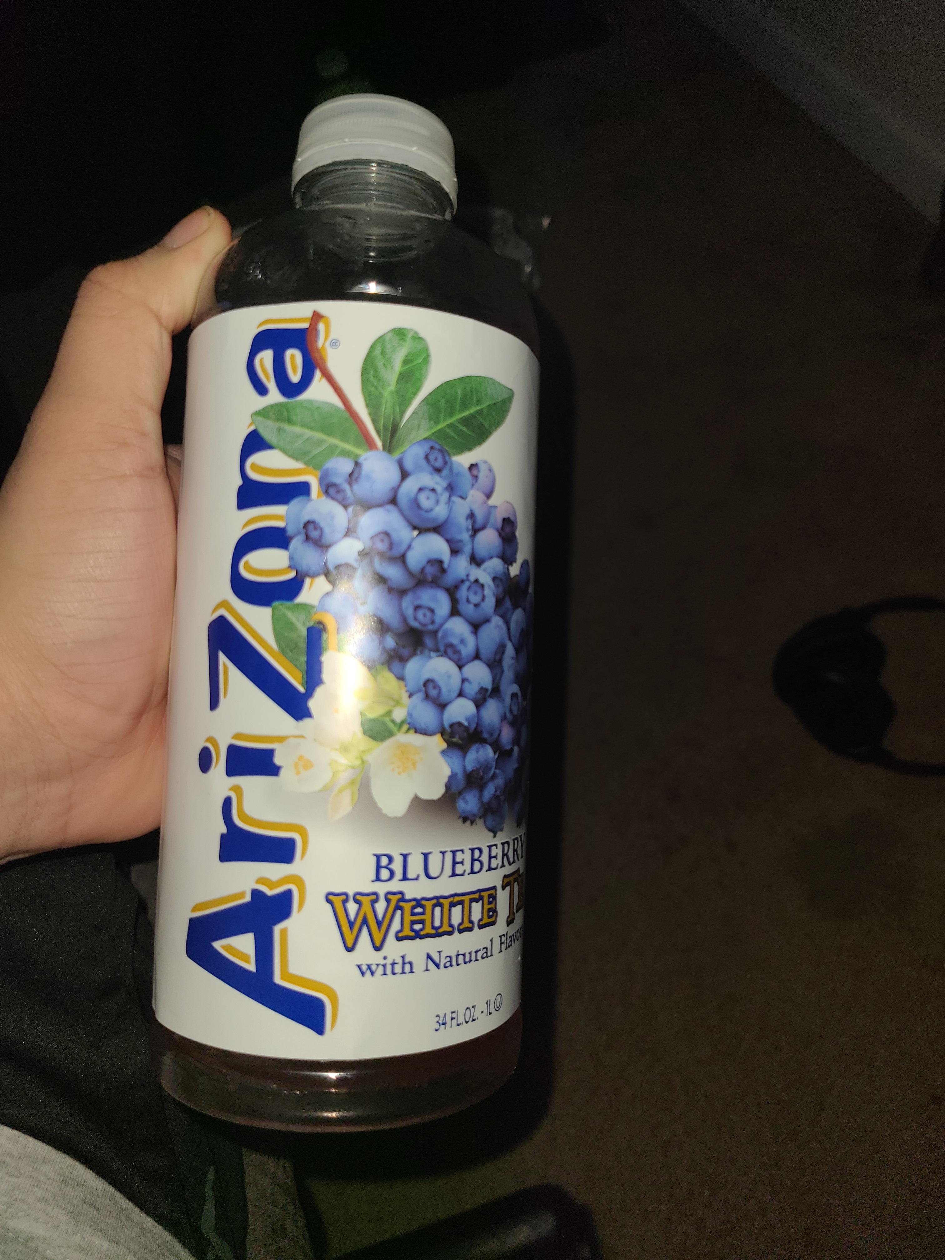 Don't know if anyone has seen it but here's the 34 fl oz. Blueberry