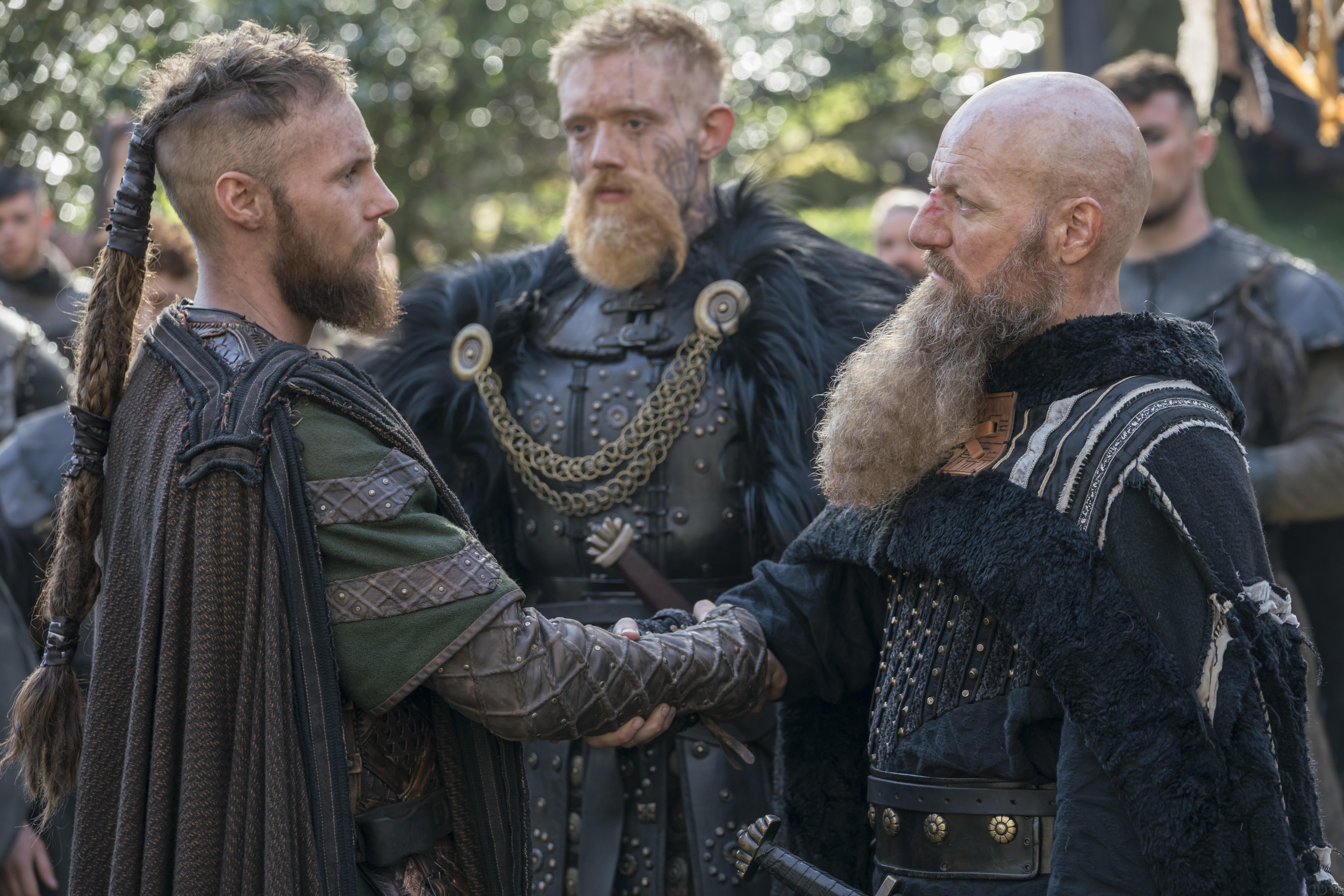[SPOILERS] The guy in the middle looks badass and im hoping we get to