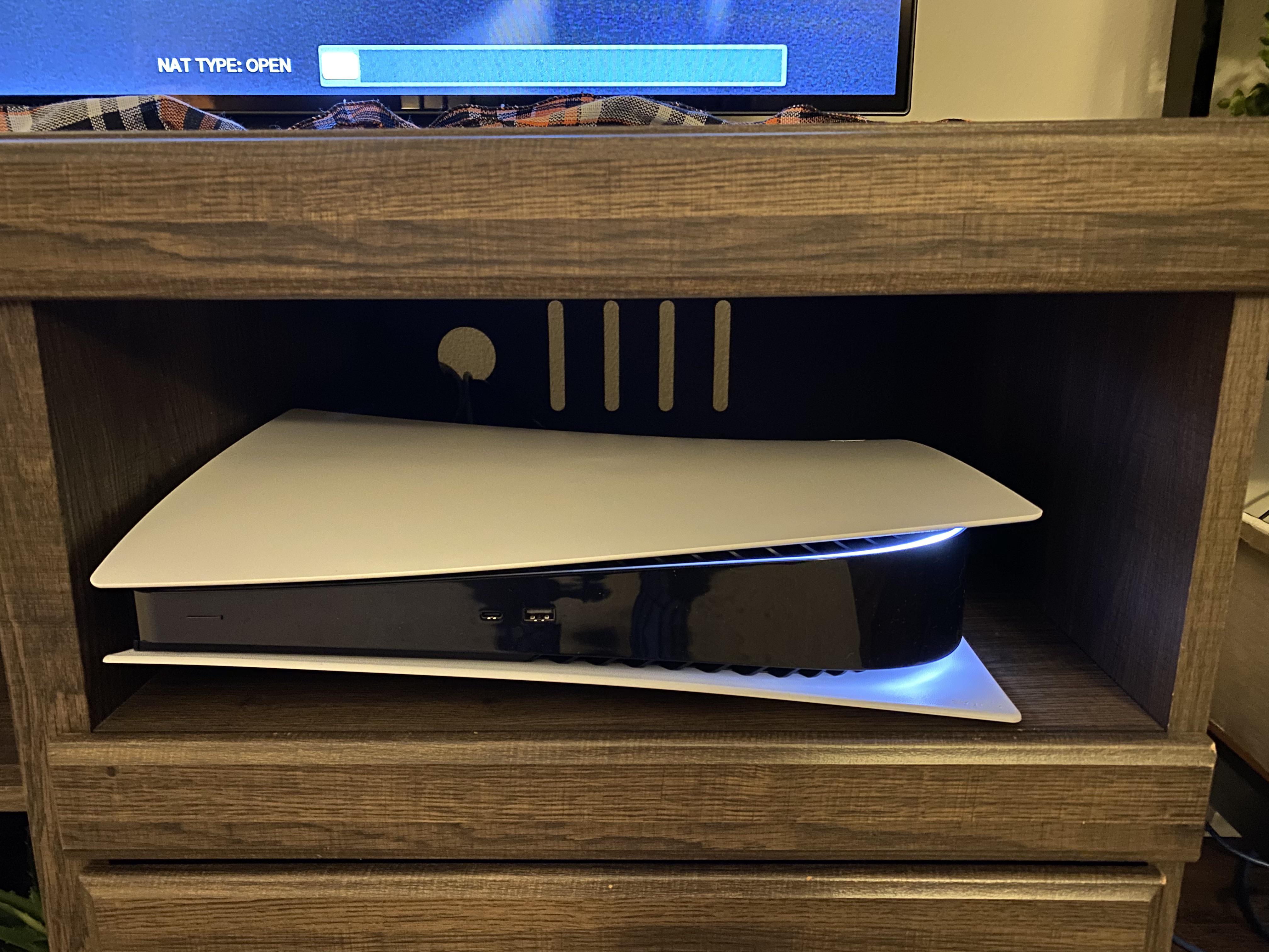 Do you think this is enough ventilation in the back? The circle and 4