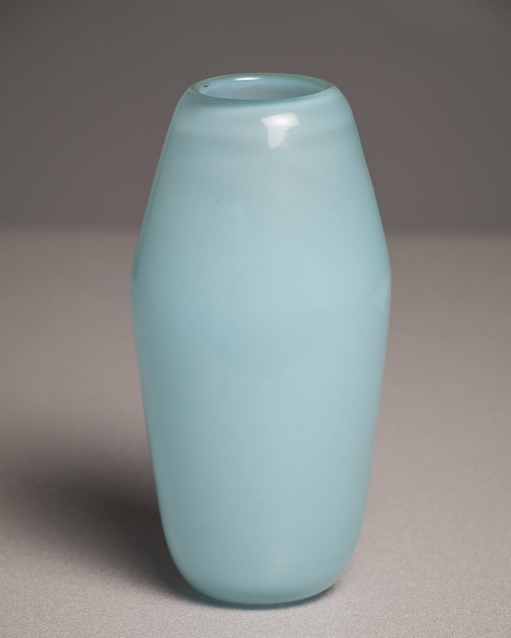 Black spots in glass. From dirty tools? r/glassblowing