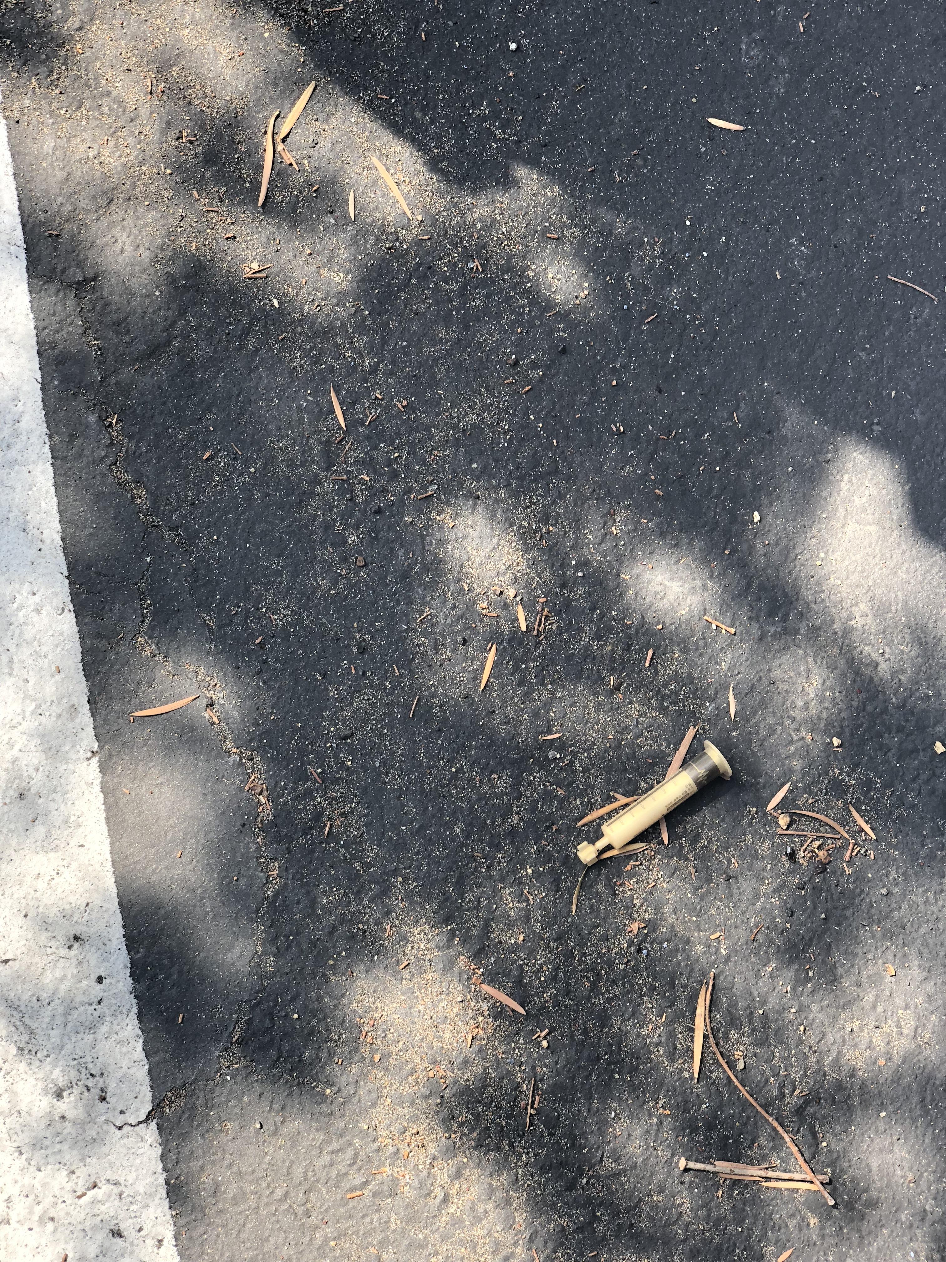Are people really shooting up in the VDC parking lot? r/UCI