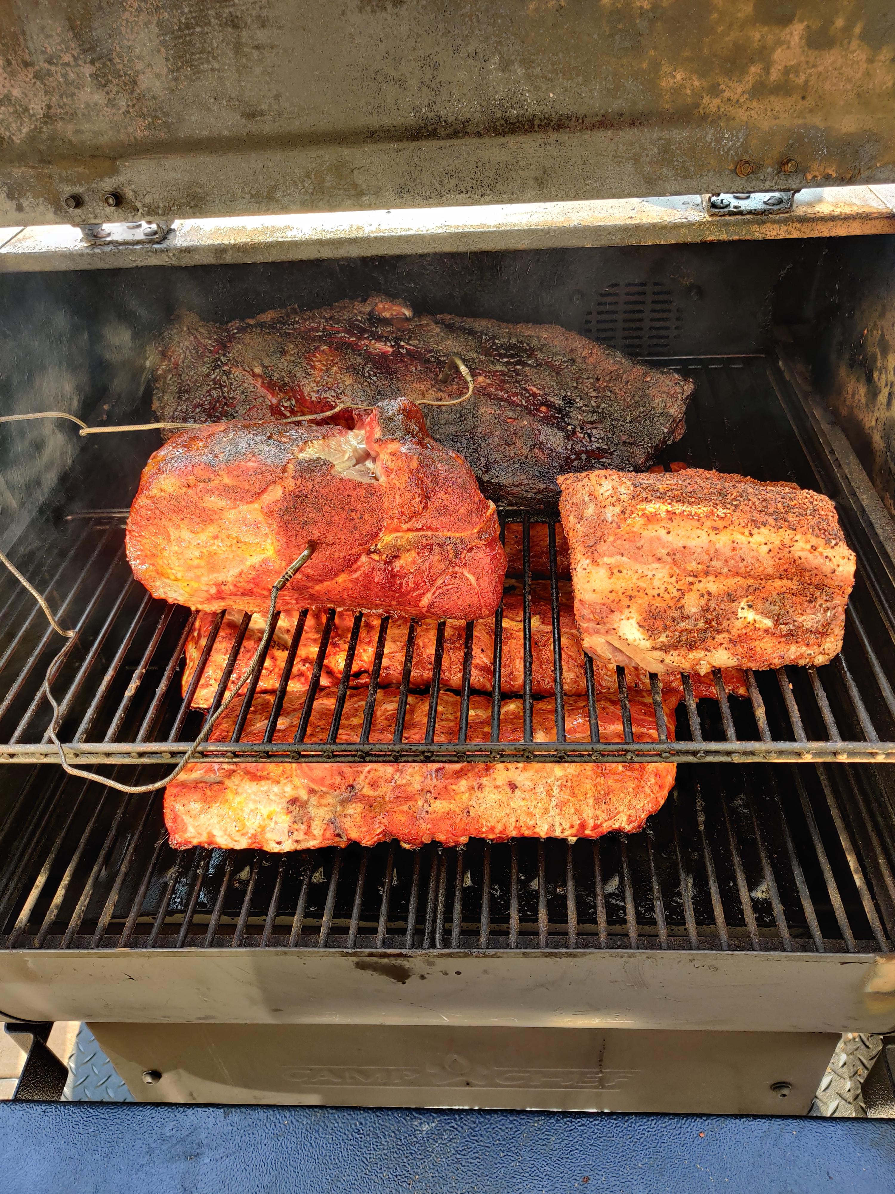 This enough for 6? Meat sweats just from looking. Rocking my Meat