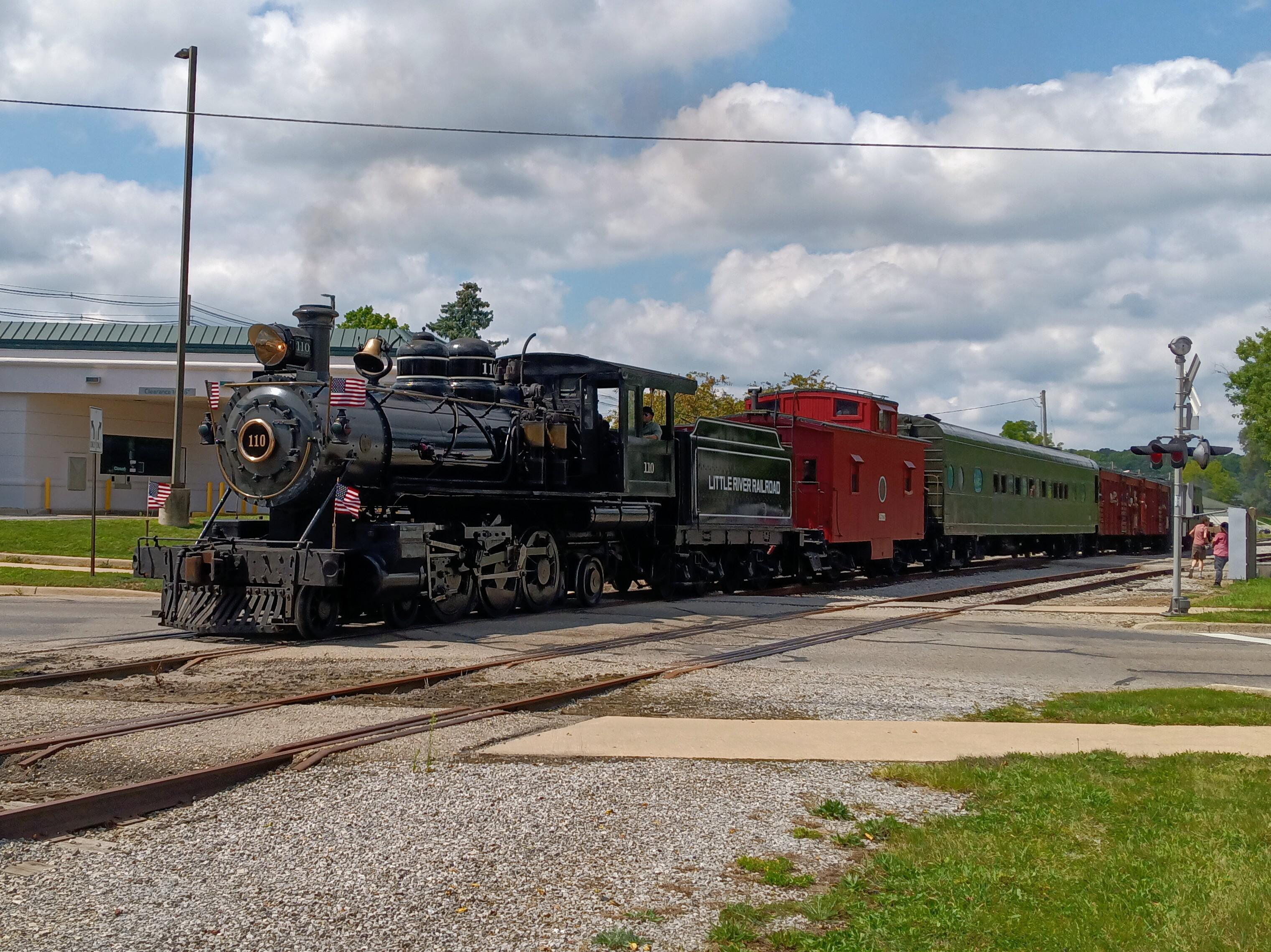 Little River Railroad 110, the smallest standard gauge Pacific ever