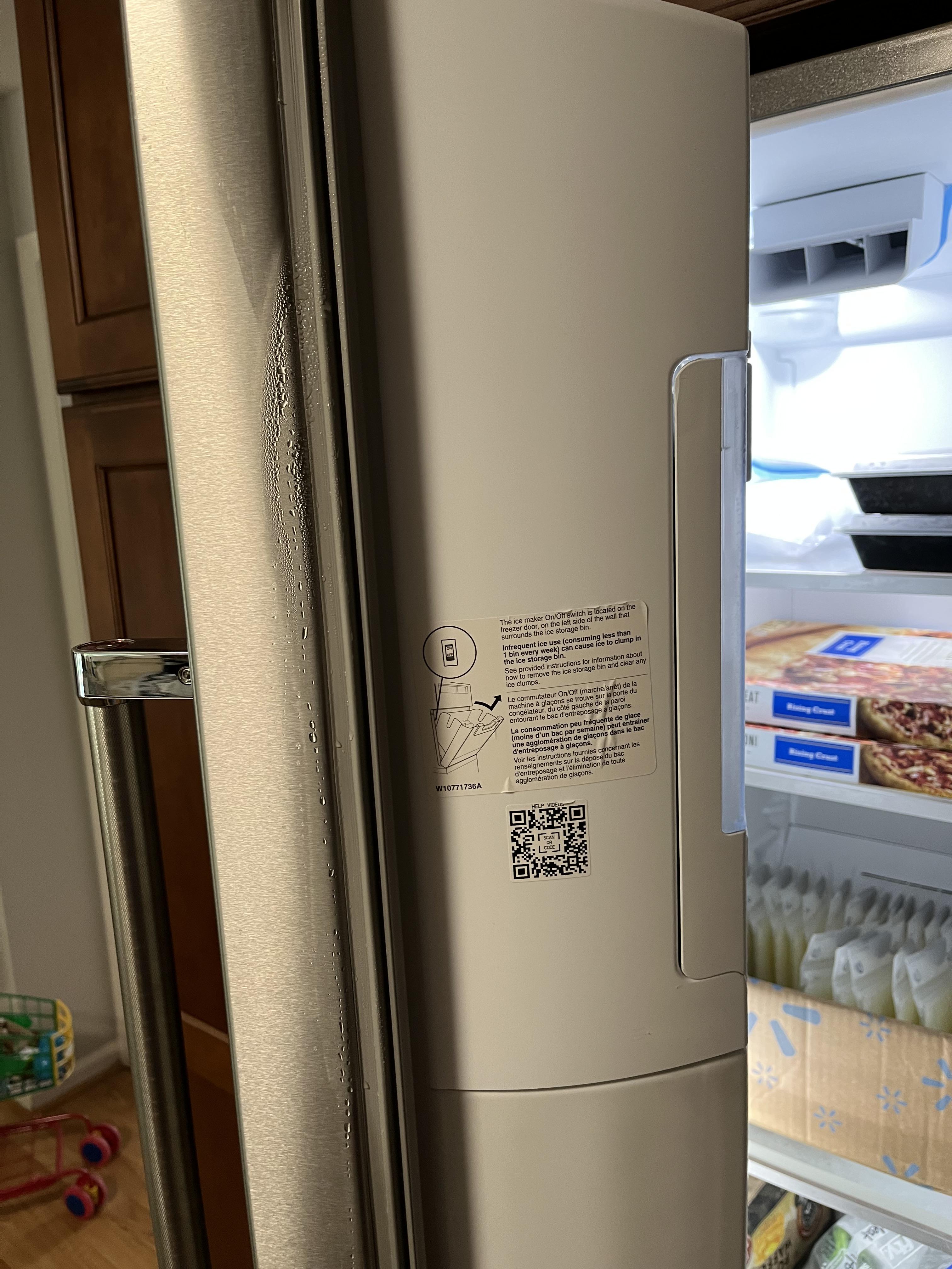 Side by side, condensation between doors. r/Appliances