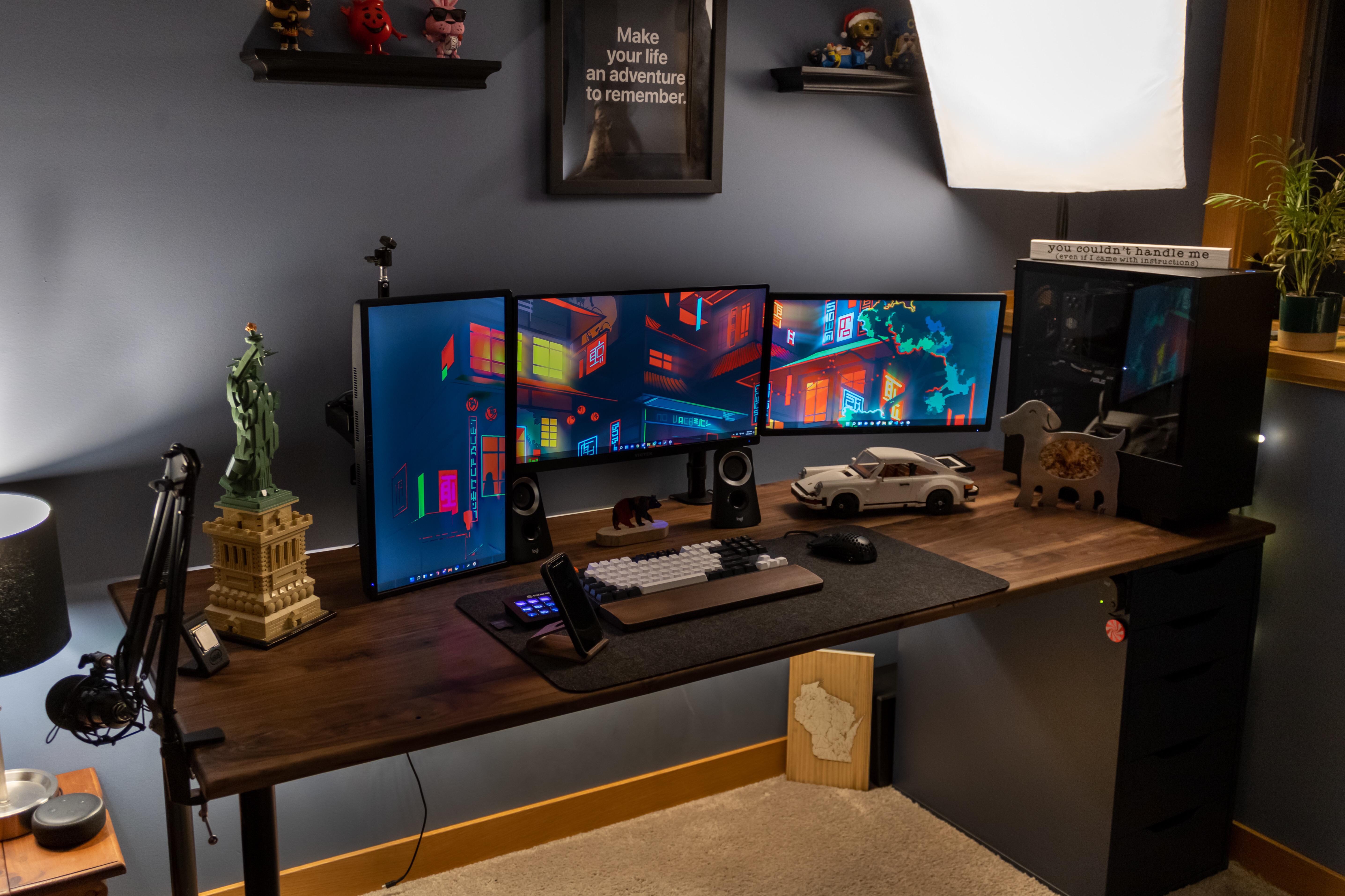 My budget (1600usd) setup, homemade desk battlestations