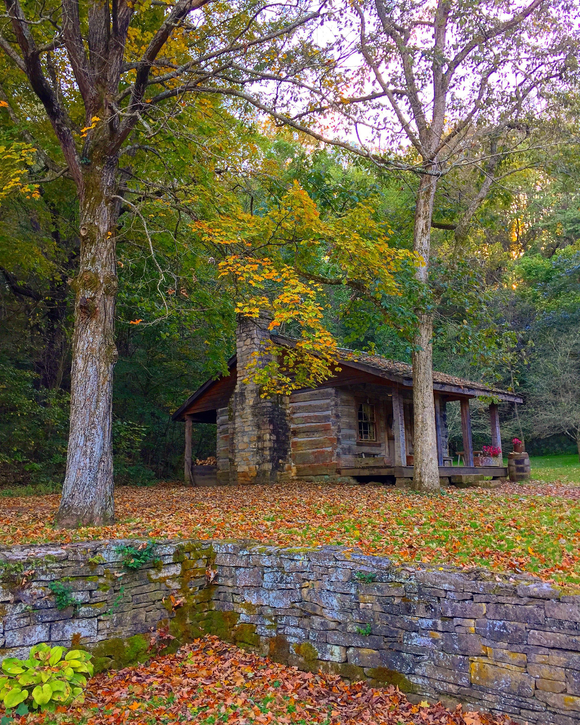 Cabin in Spring Mill State Park, Indiana [OC] 2448 × 3059 r/AutumnPorn