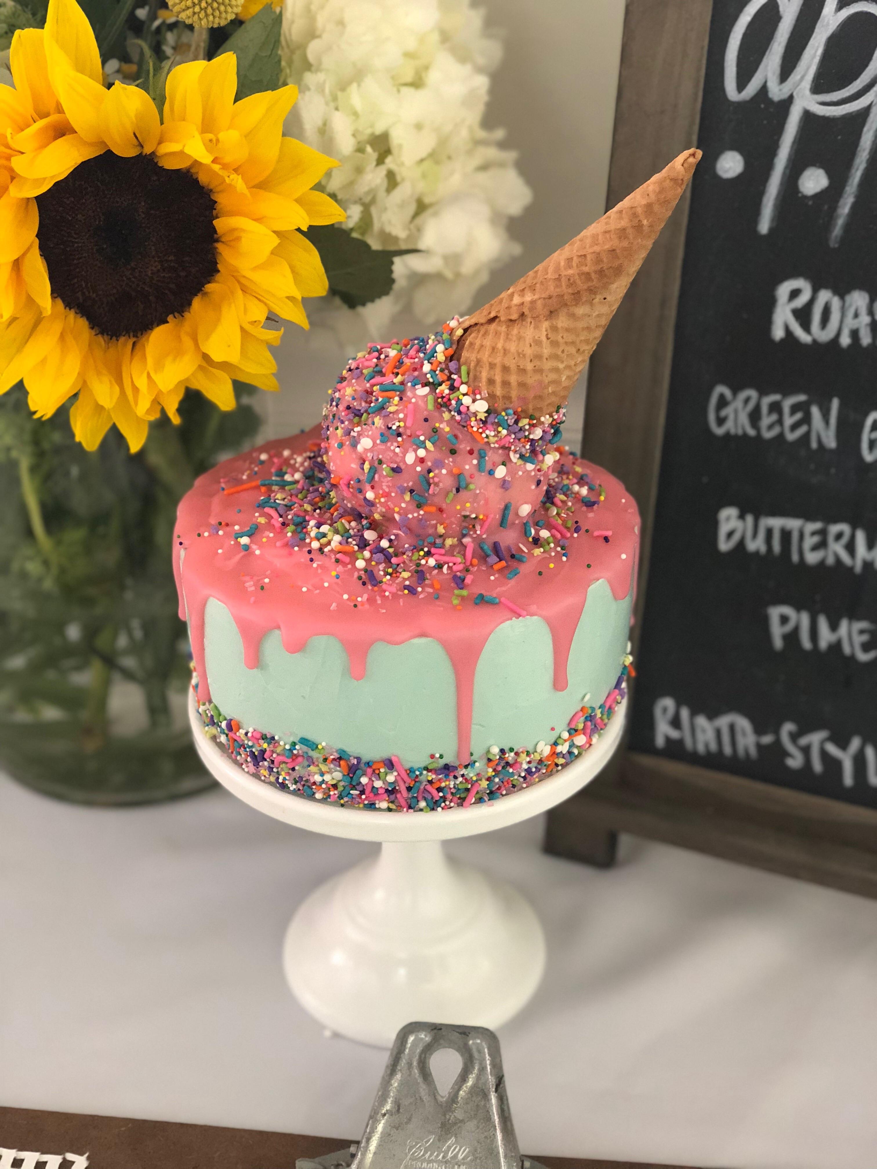 [homemade] baby shower cake r/food