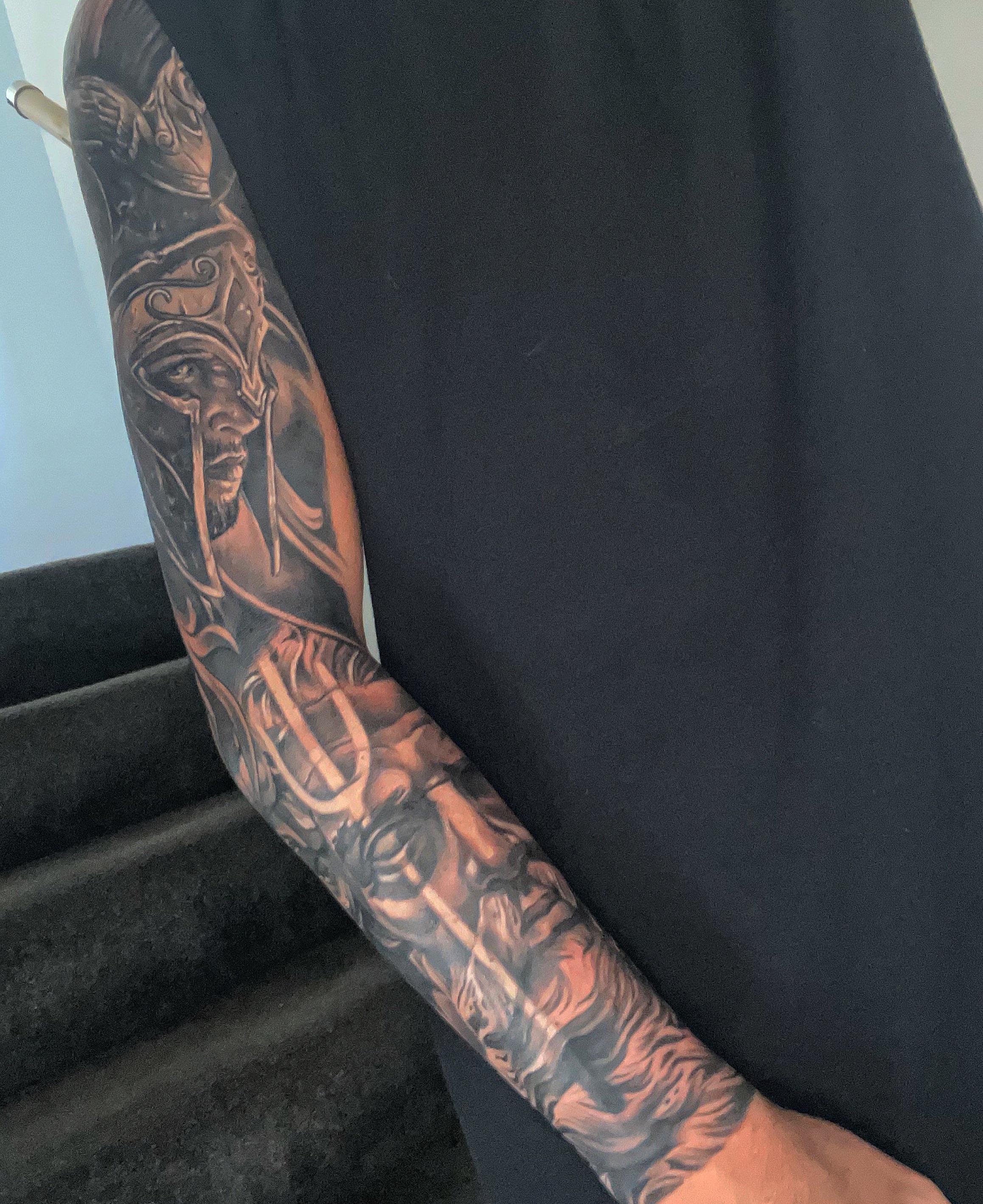 Discover 72+ gladiator forearm tattoo super hot in.eteachers