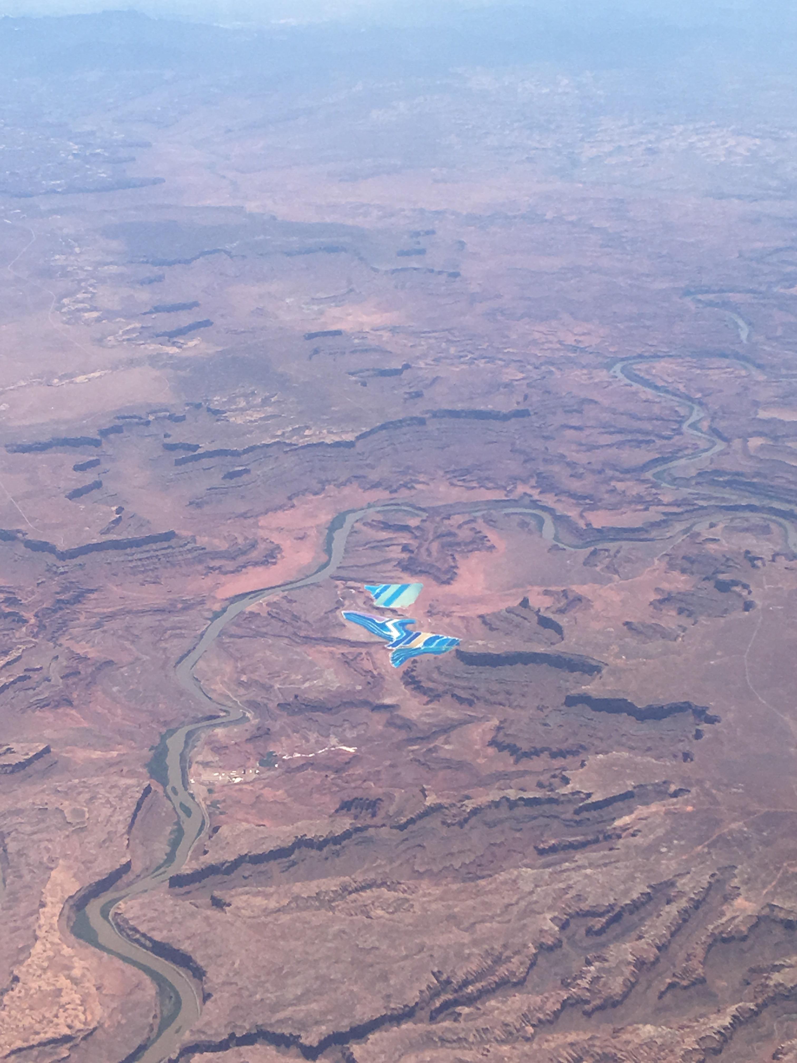 Seen flying into Las Vegas from Detroit around the Grand Canyon r