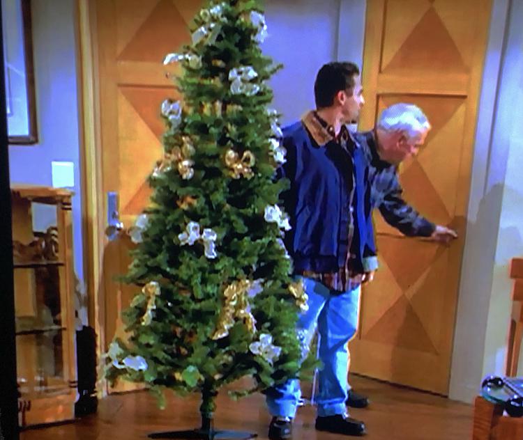 Christmas Tree Delivery San Francisco I REFUSE to believe that Frasier would have such a Christmas Tree