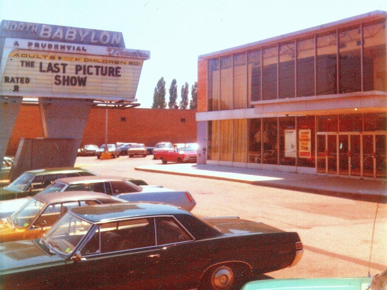 North Babylon Theater, North Babylon, NY., circa 1971 r/longisland