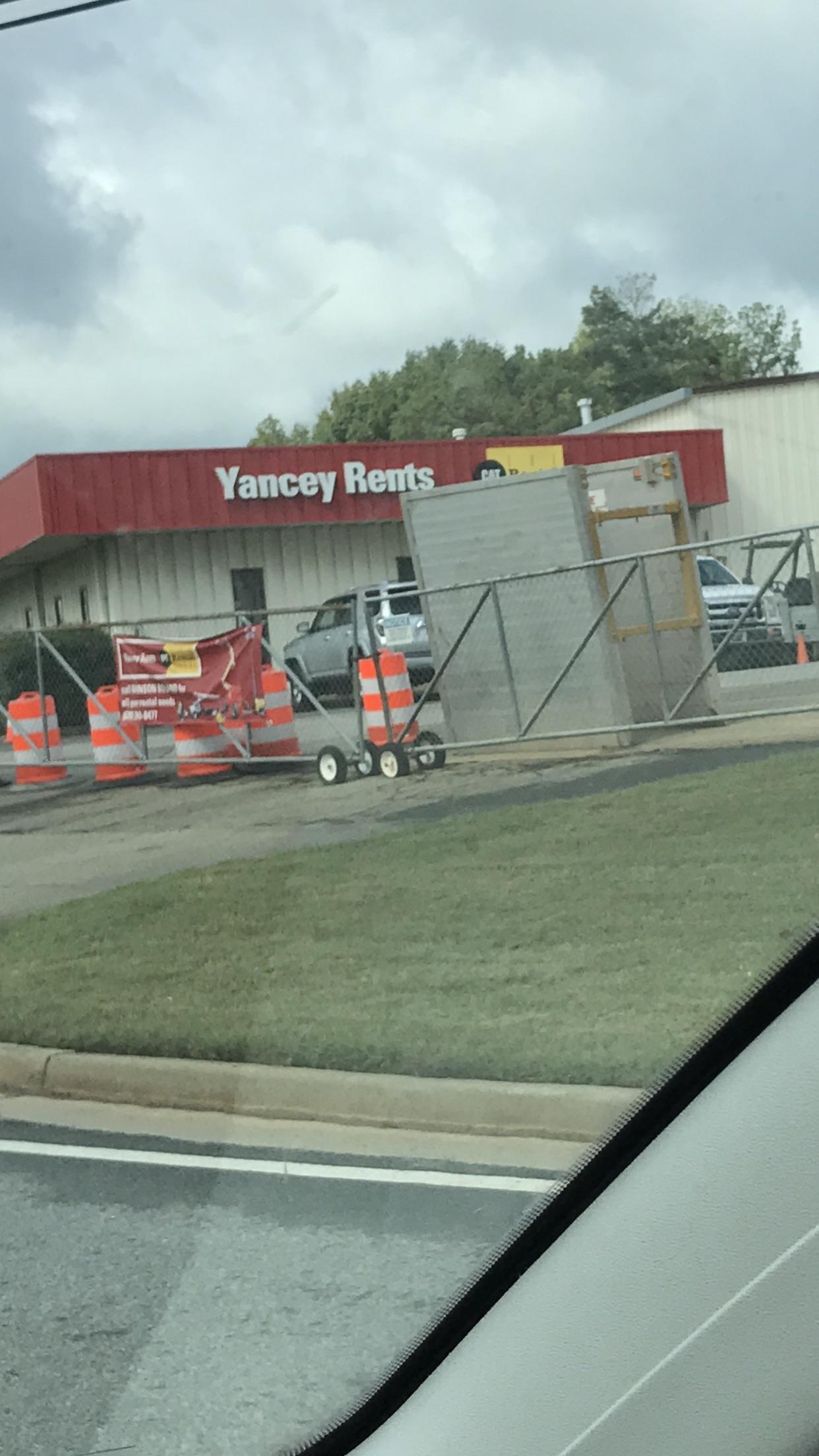 Yancey rents, he scores! r/futurama