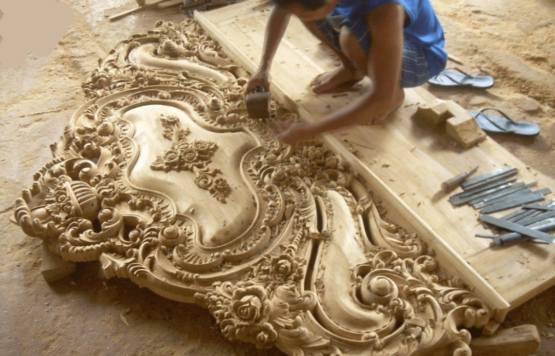 A typical Indonesian wood carving r/nextfuckinglevel