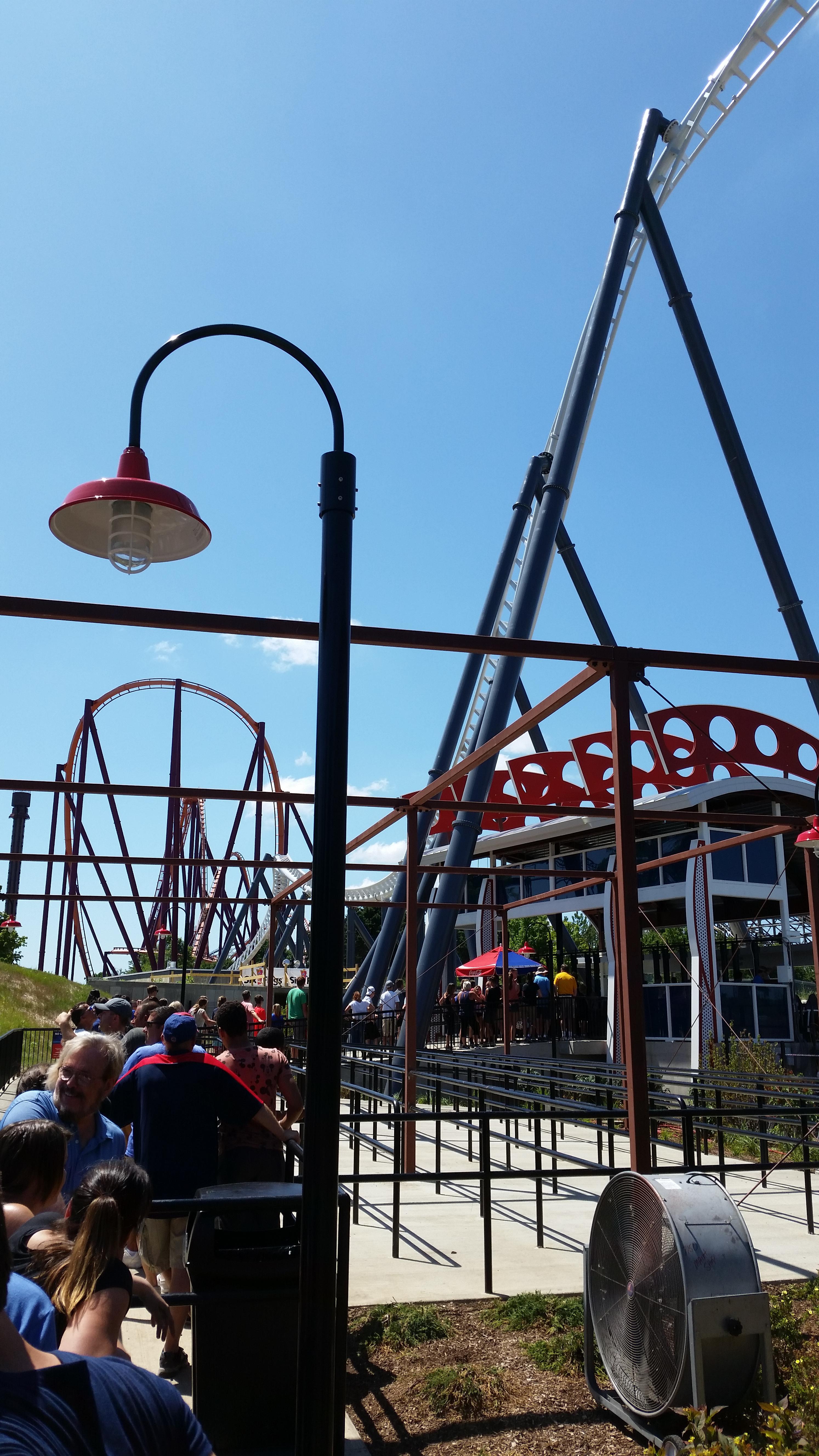 Max force six flags great America rollercoasters