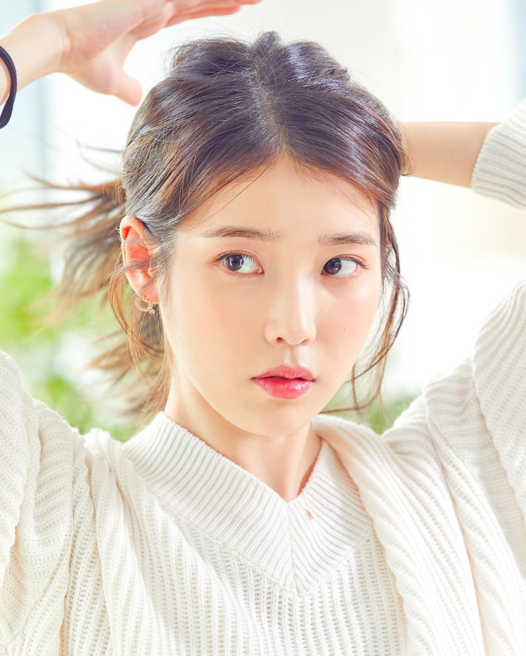 IU r/kpics
