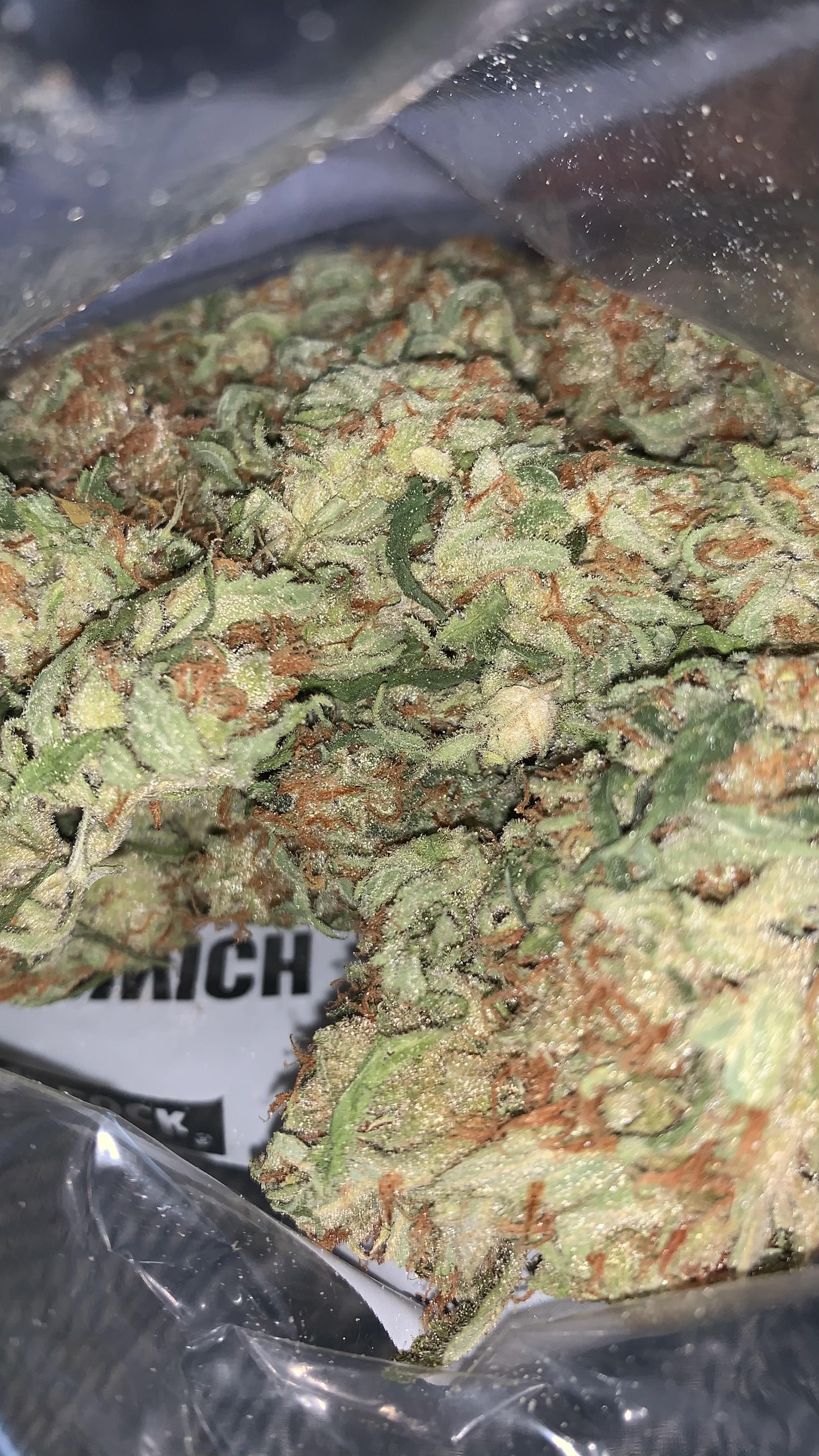 Strain Wedding Cake 🎂 r/NZTrees