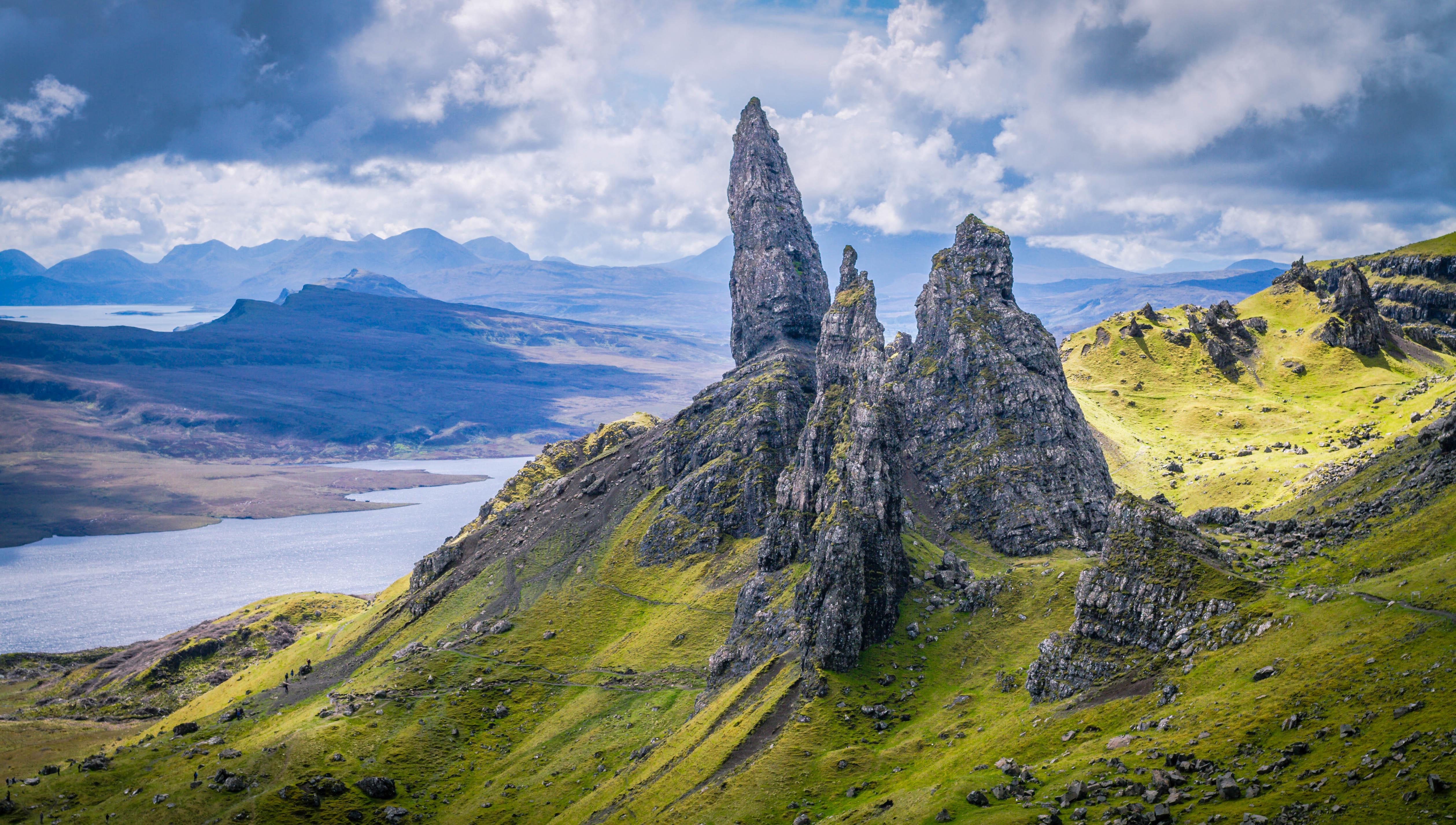 Old Man of Storr, Isle of Skye, Scotland [OC] [5036 × 2854] NATUREFULLY