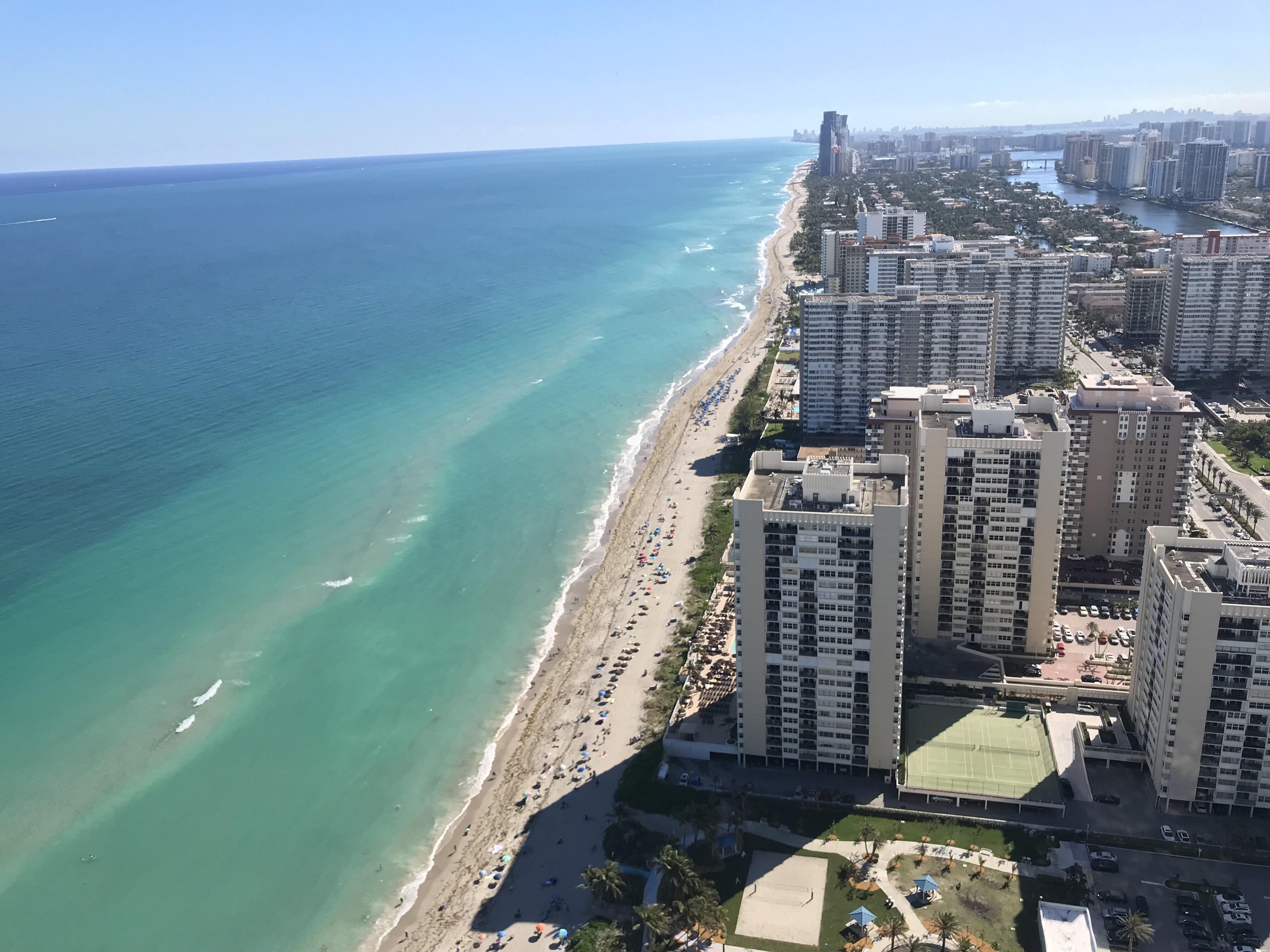 A sandbar appeared all along the coast Hallandale to Miami on this