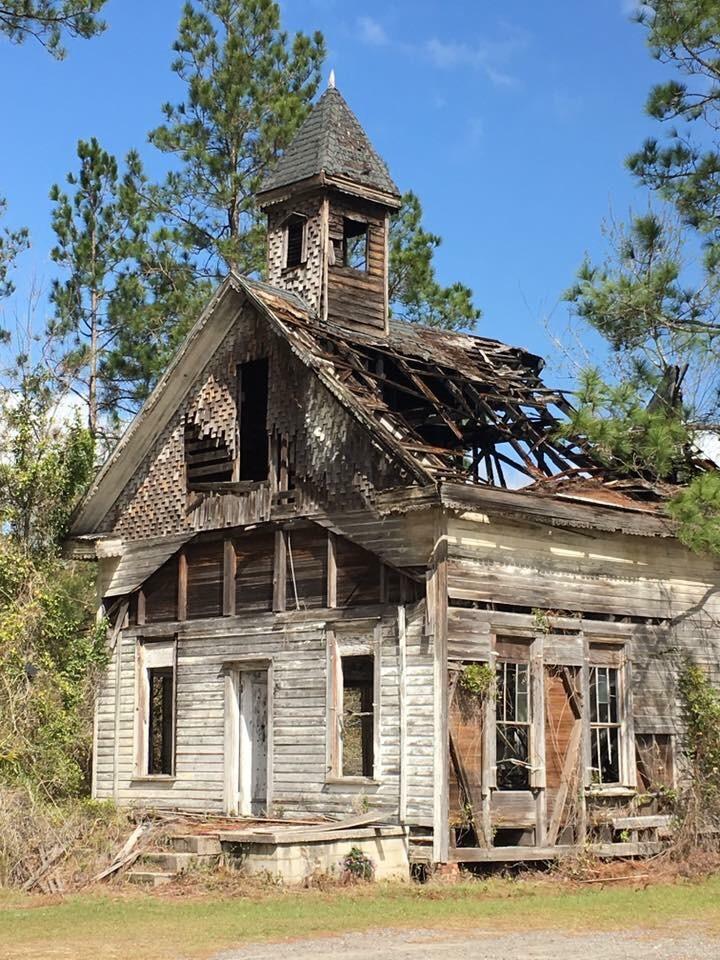 Abandoned/burned out church in Southeast r/abandoned