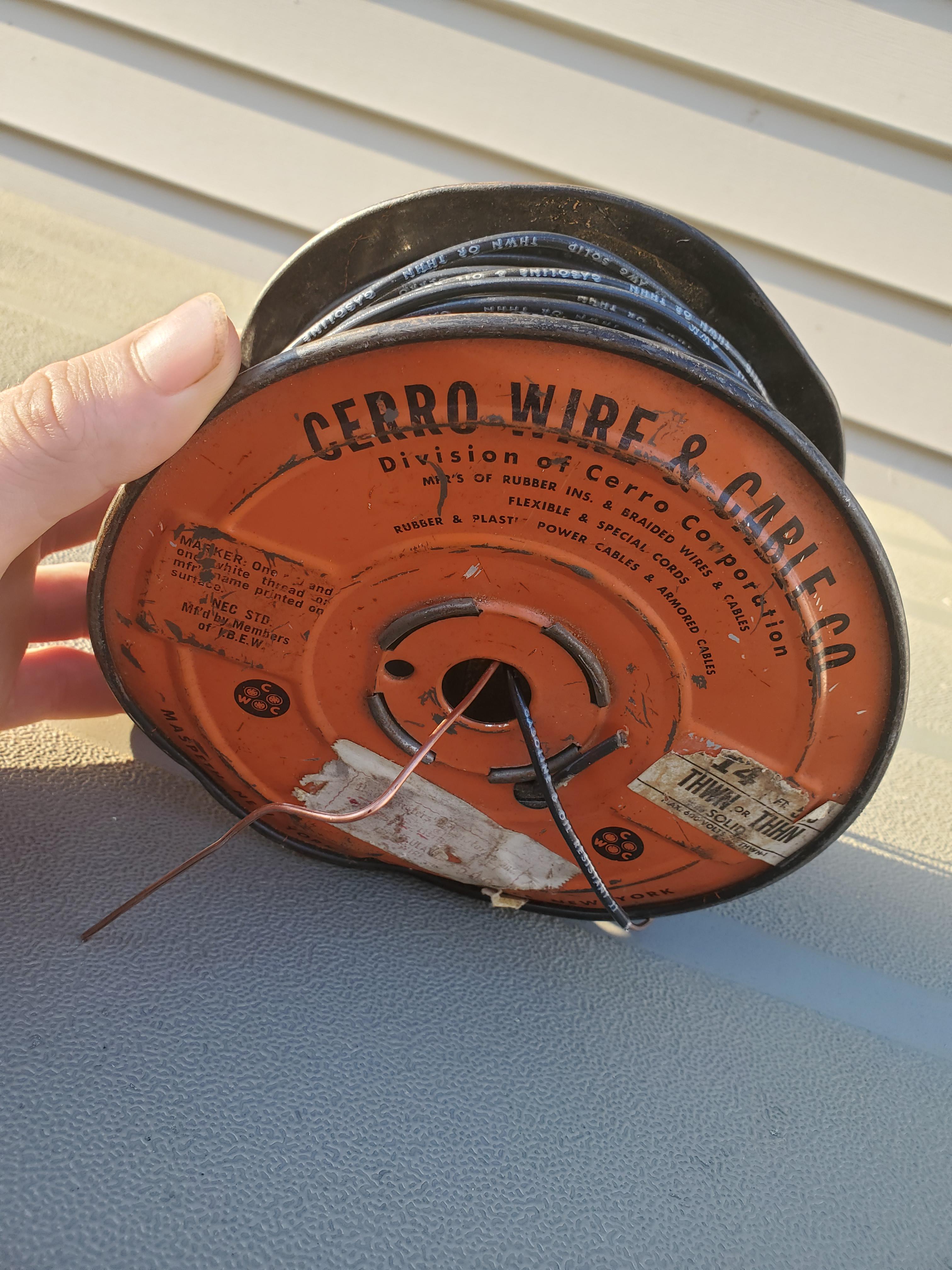 Is this gauge of cable worth stripping? What yall think? r/ScrapMetal