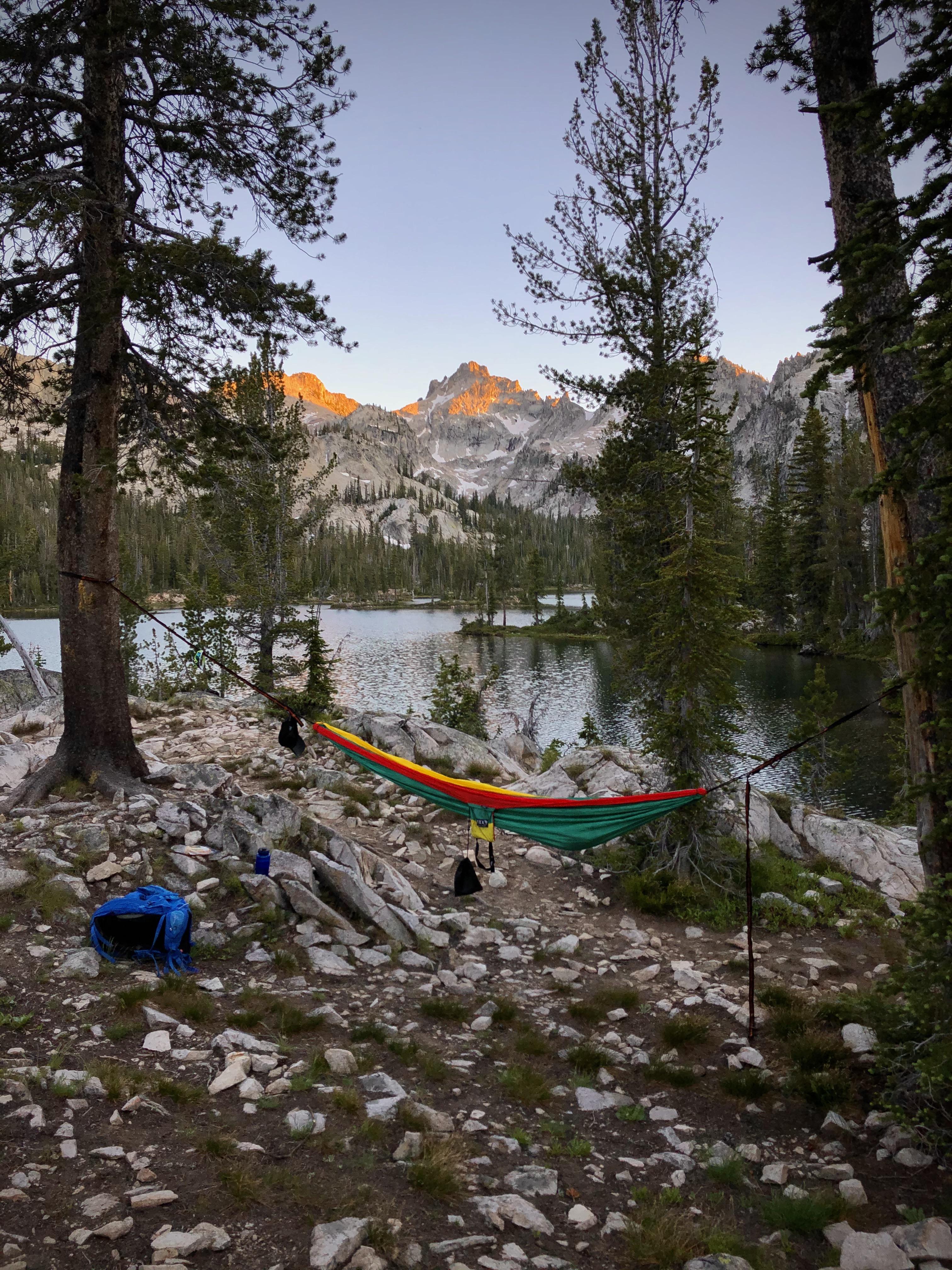 Camping spot last weekend at Sawtooths r/Idaho
