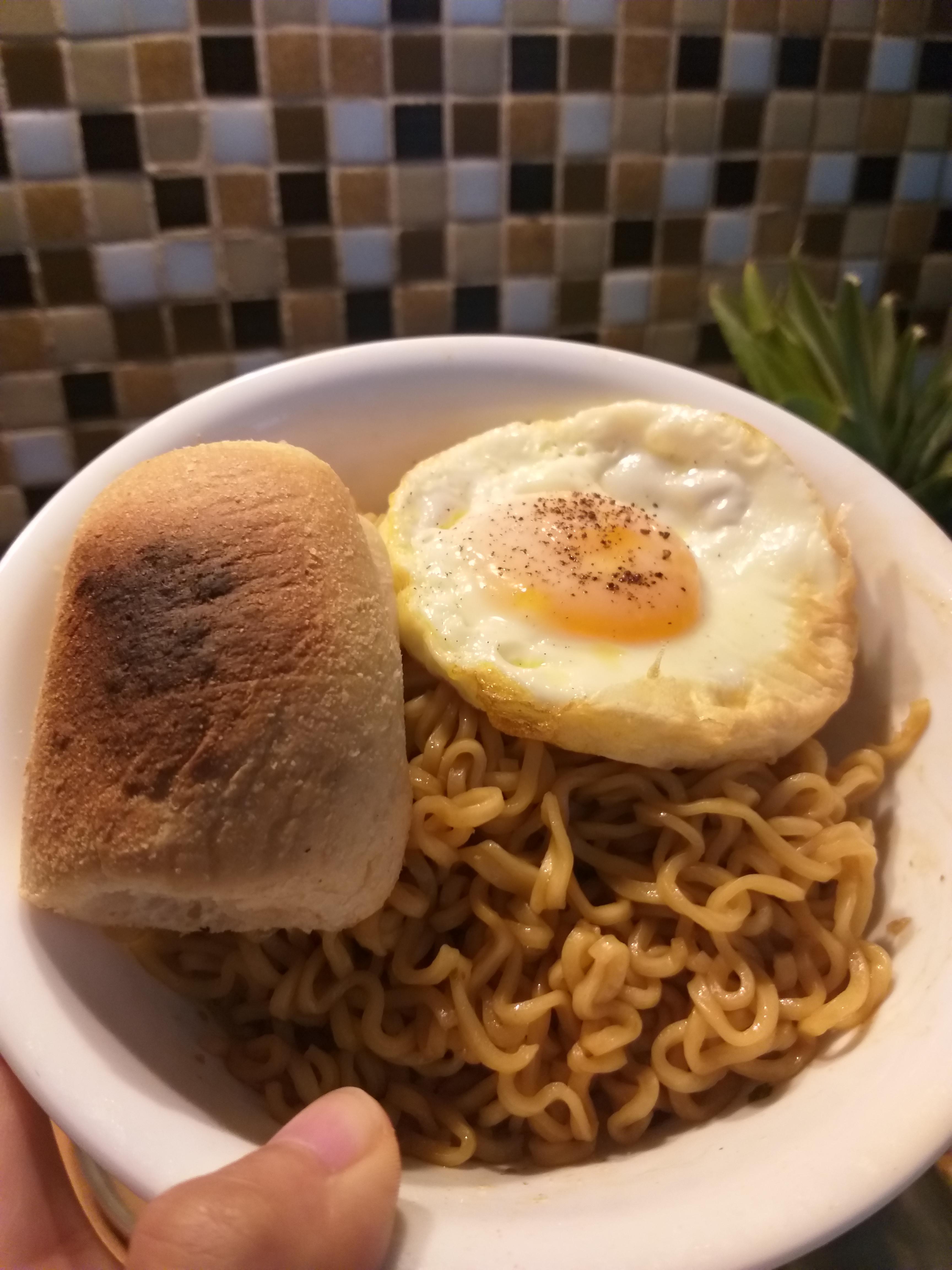 This is how we usually eat instant noodles in the Philippines, with