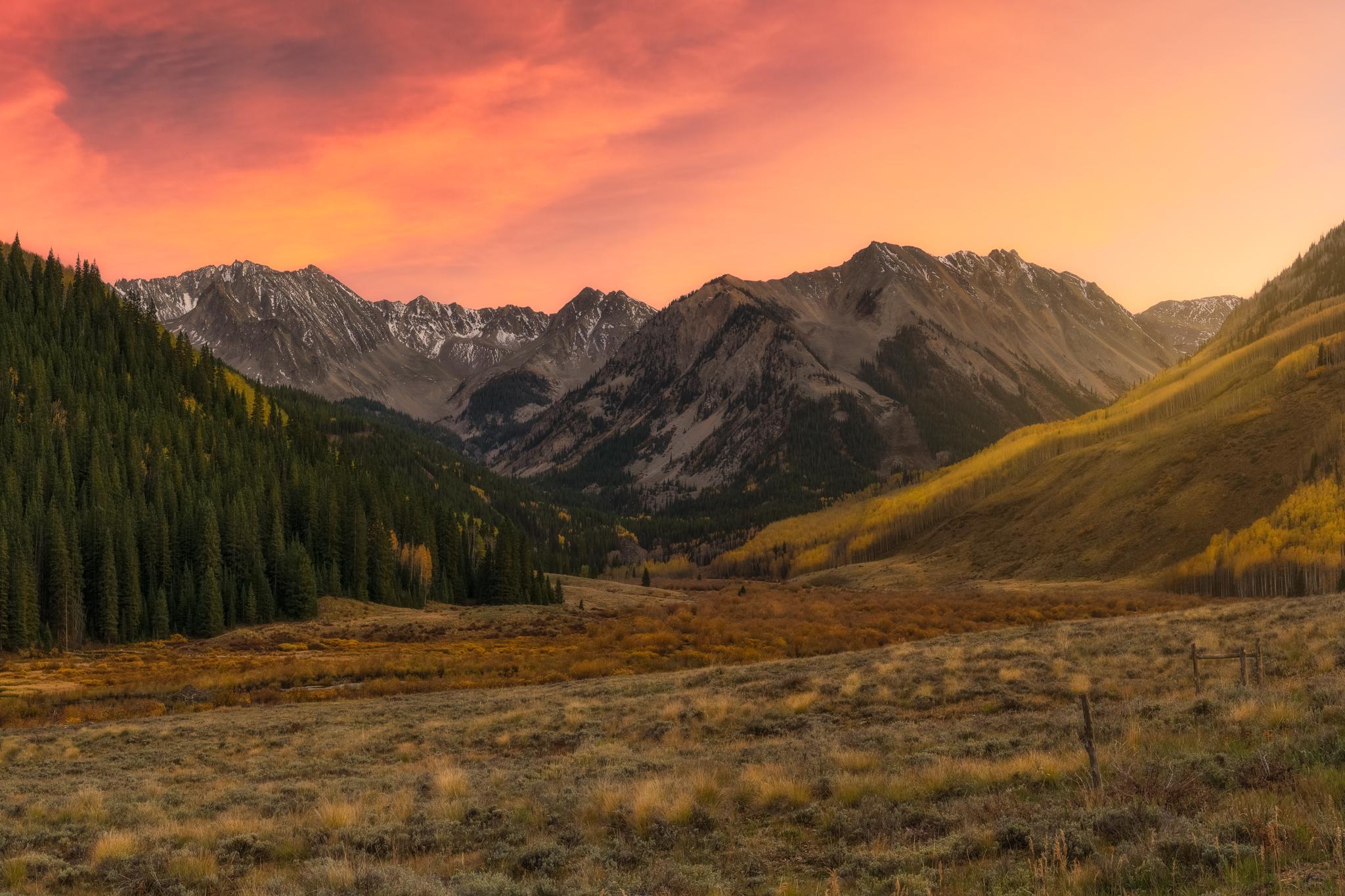 Fall on Castle Creek Road r/Colorado