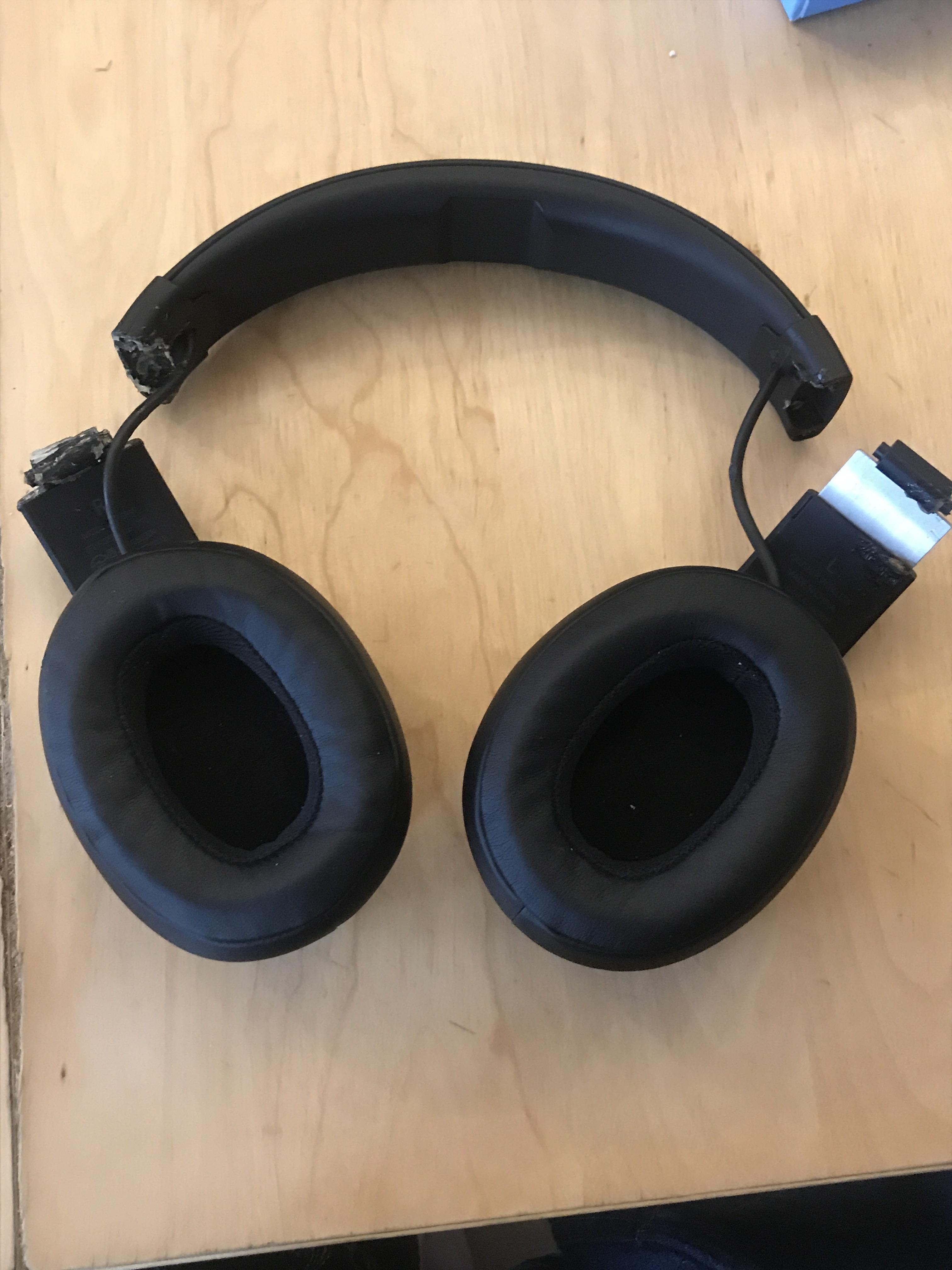 Broken headphones r/fixit