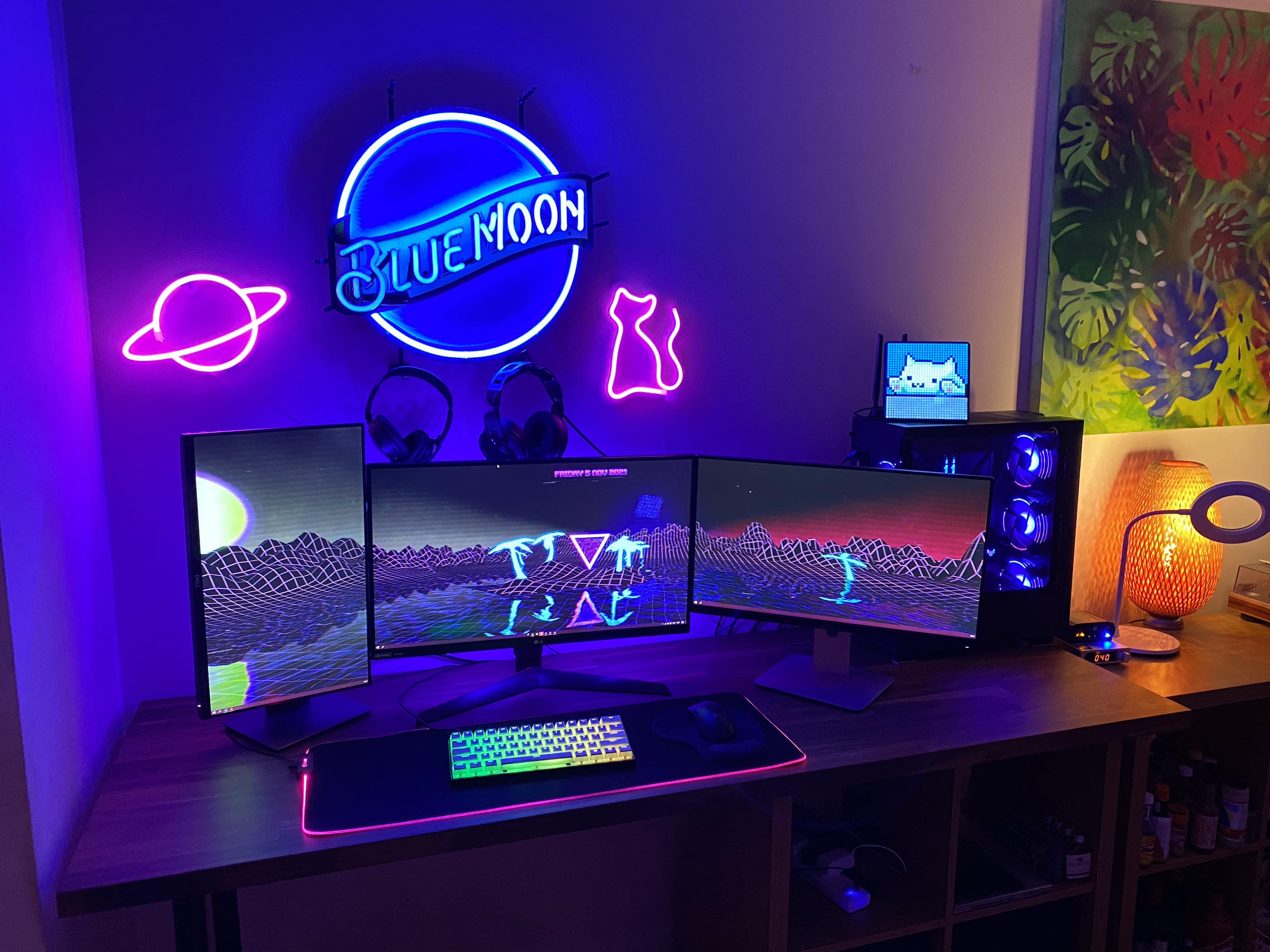 Turned an old Ikea kitchen countertop into a desk r/battlestations