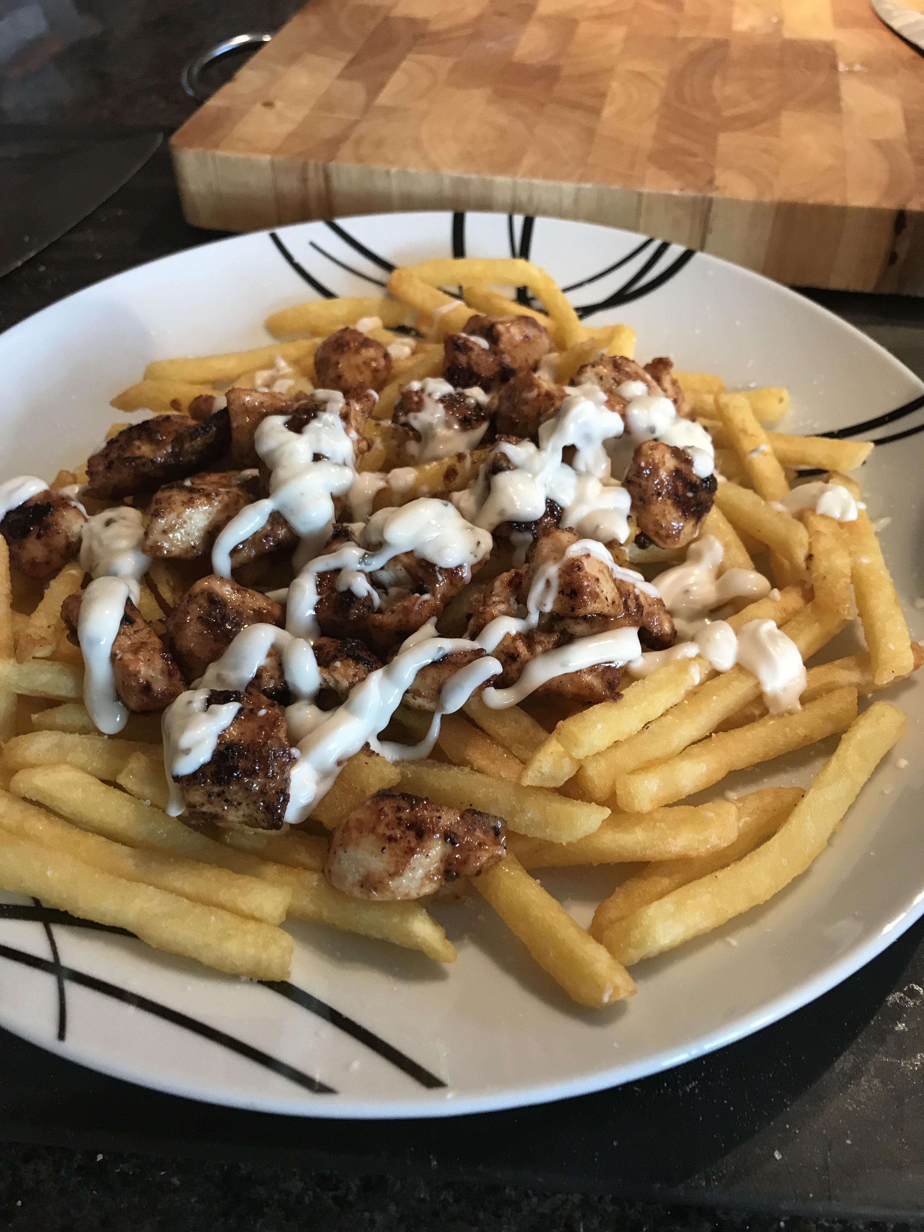 [OC] homemade kebab and chips with garlic mayo! r/FoodPorn
