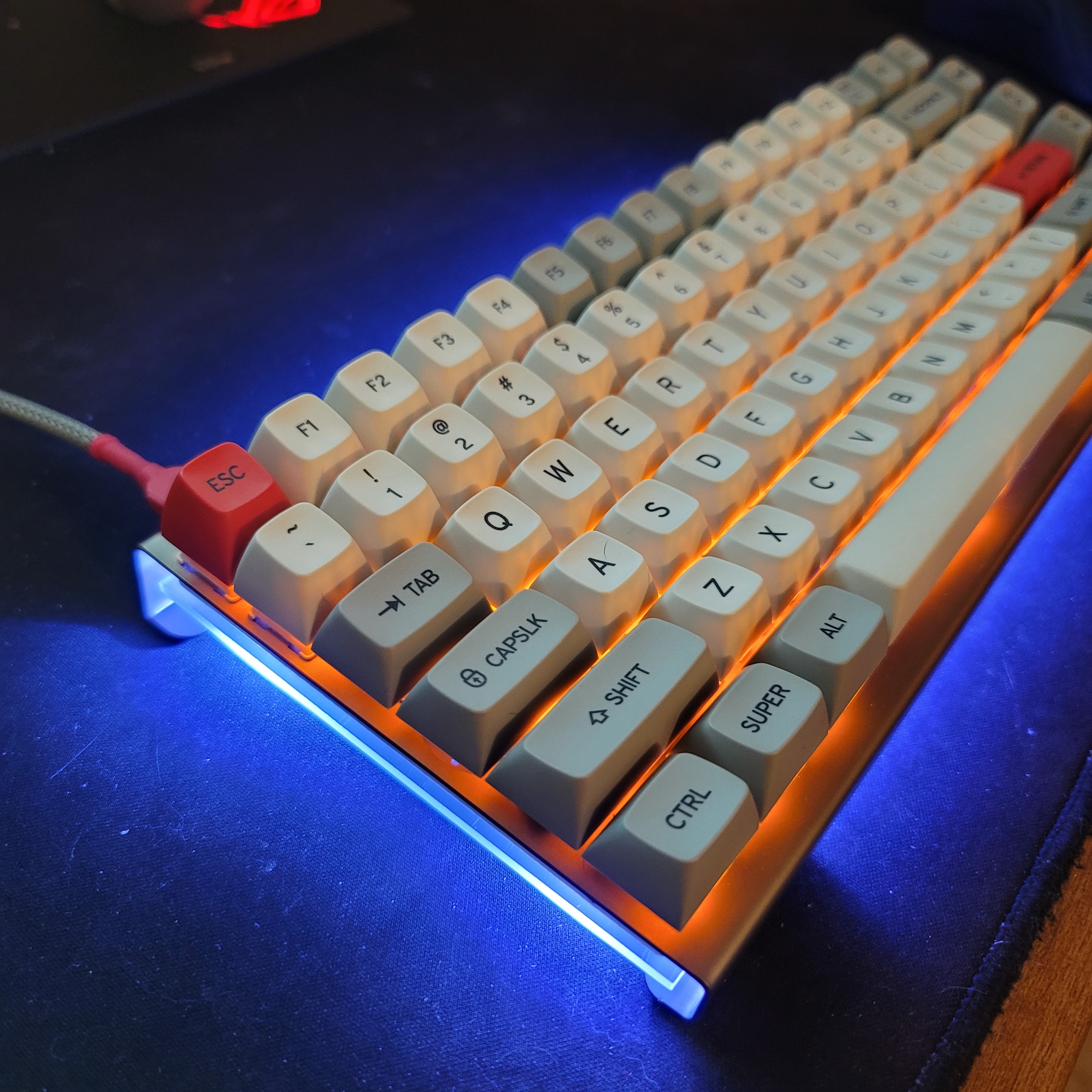 My first swing at a custom keyboard. KBD75v2 board, The Silk Yellow