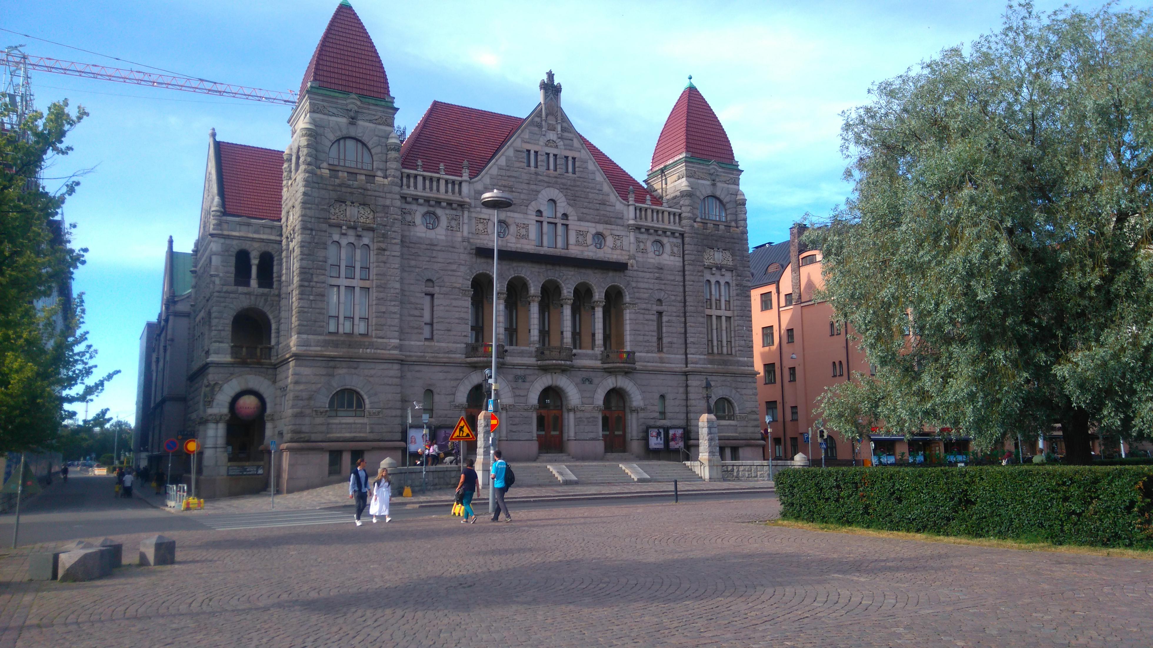 The Finnish National Theatre in Helsinki, Finland [Building] r