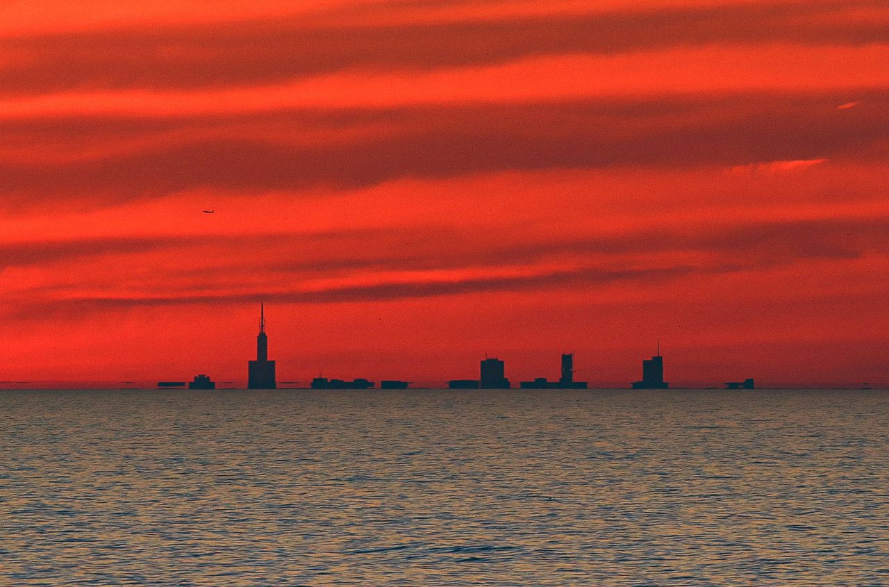 Chicago skyline as seen from Michigan [Credit Jeri Raycraft] r/pics