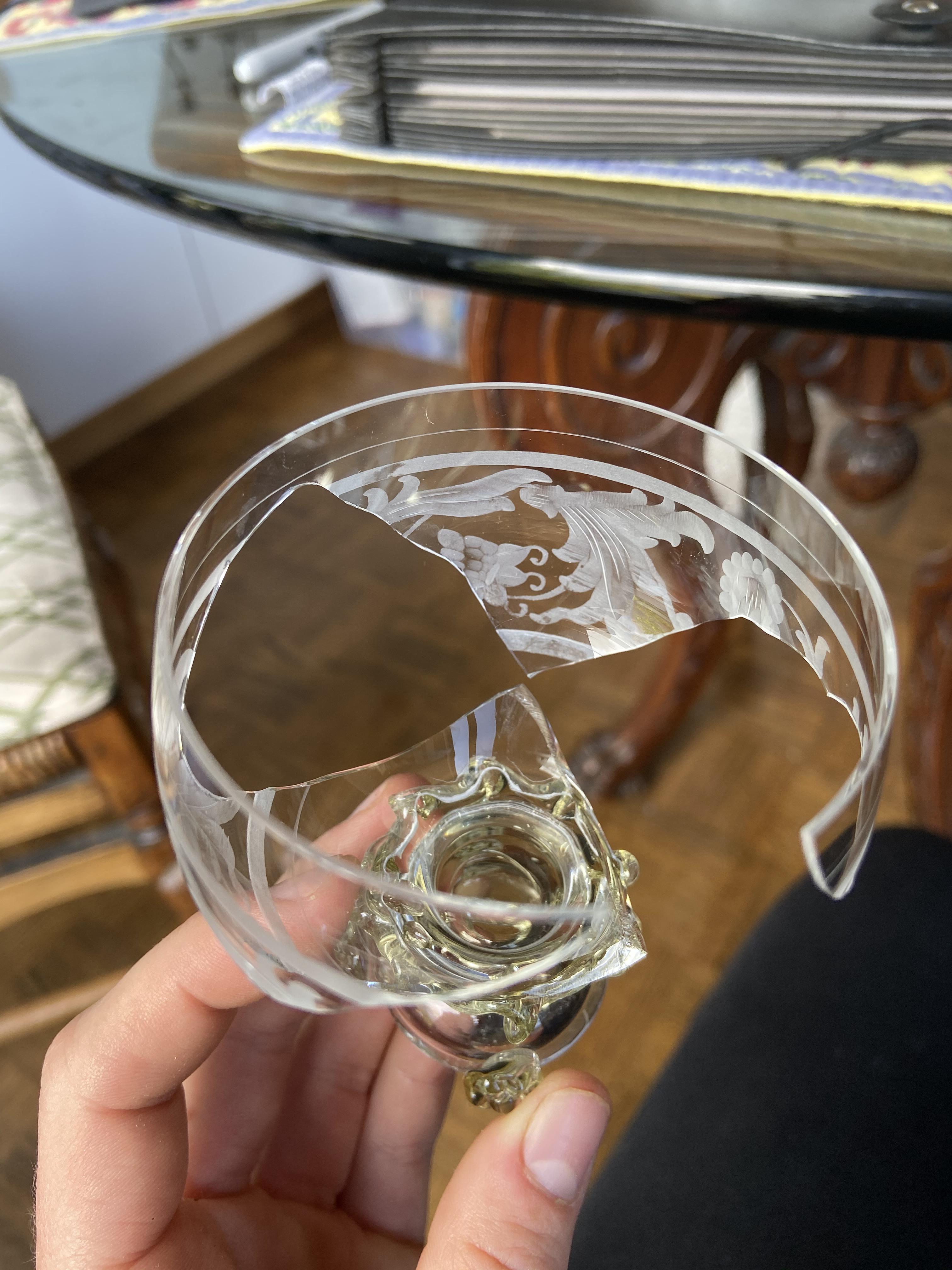 100+ yr old wine glass broke just so... r/oddlysatisfying