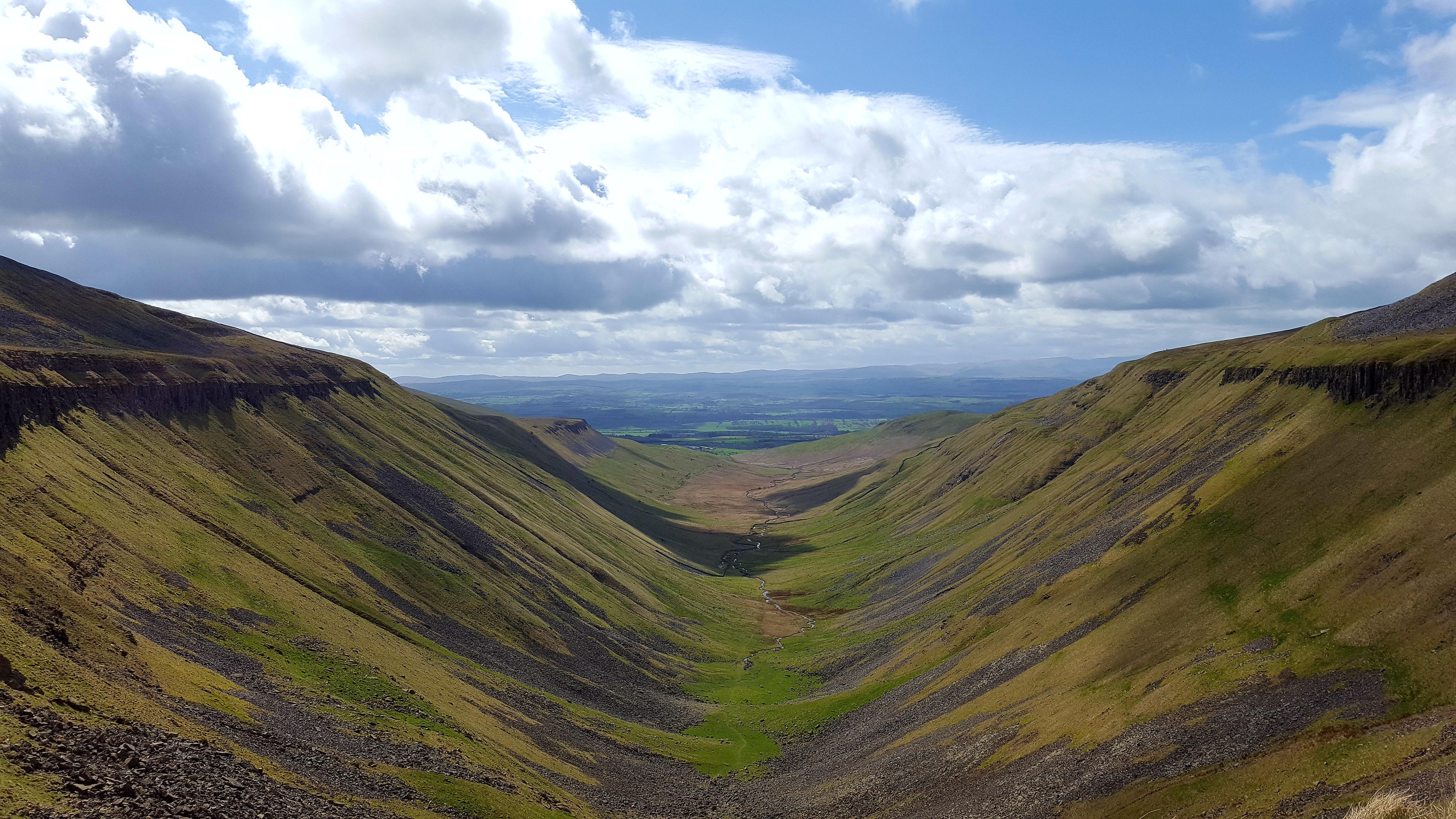 High Cup Nick, Northern Pennines, England captured