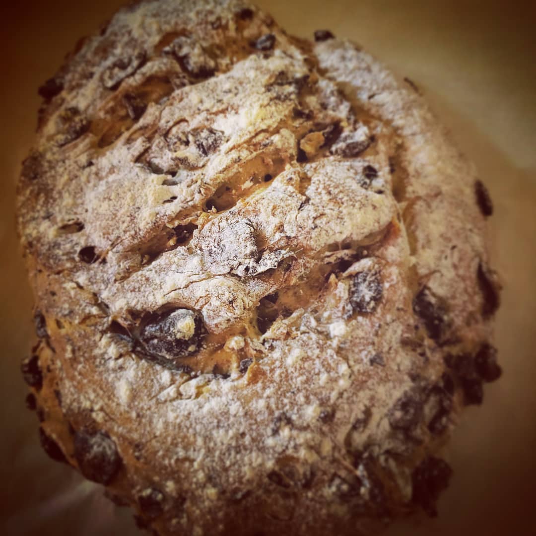 [Homemade] Kalamata Olive Bread r/food
