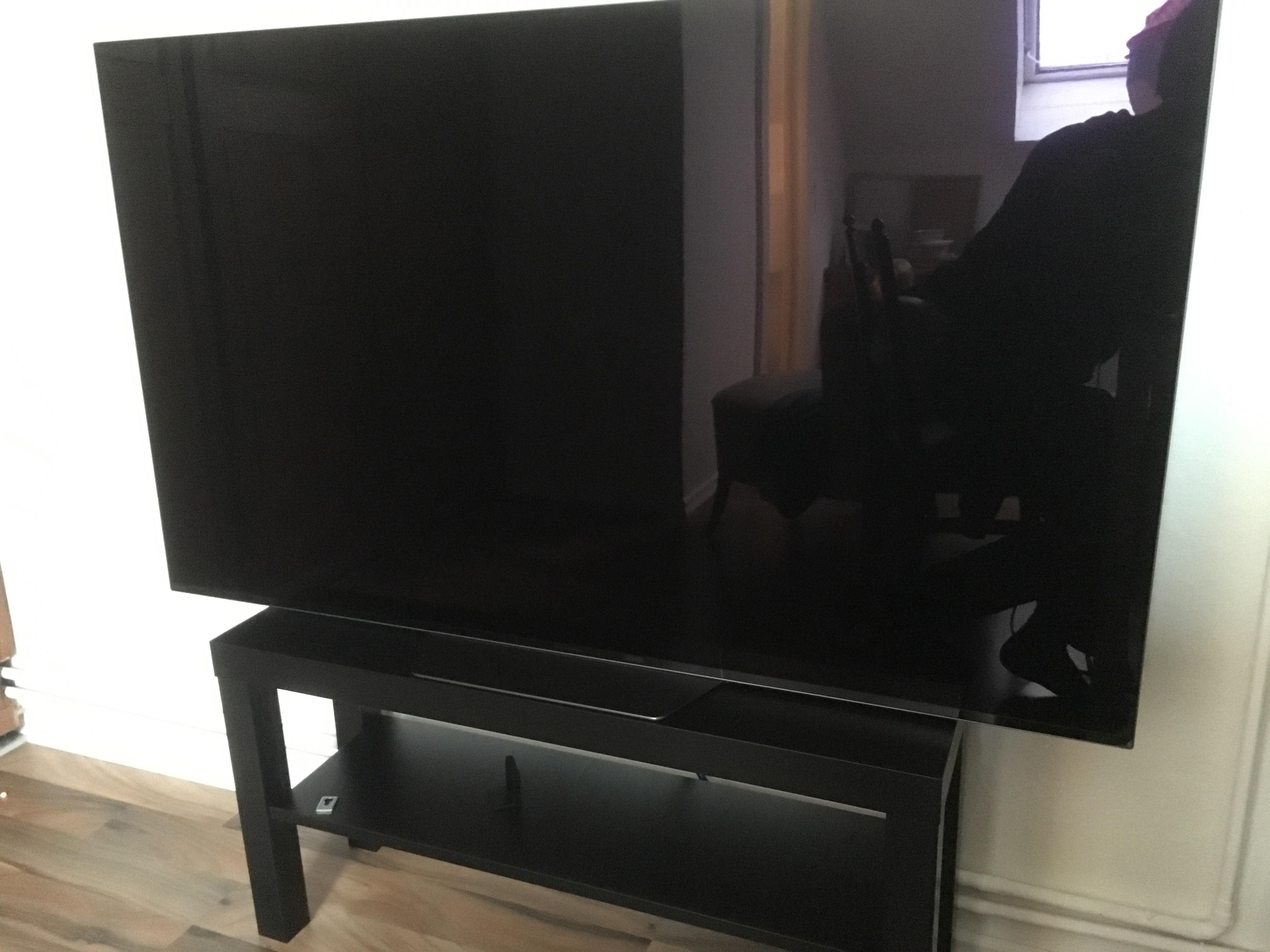 Is it okay to place an AF8 like that? The edges float in the air and