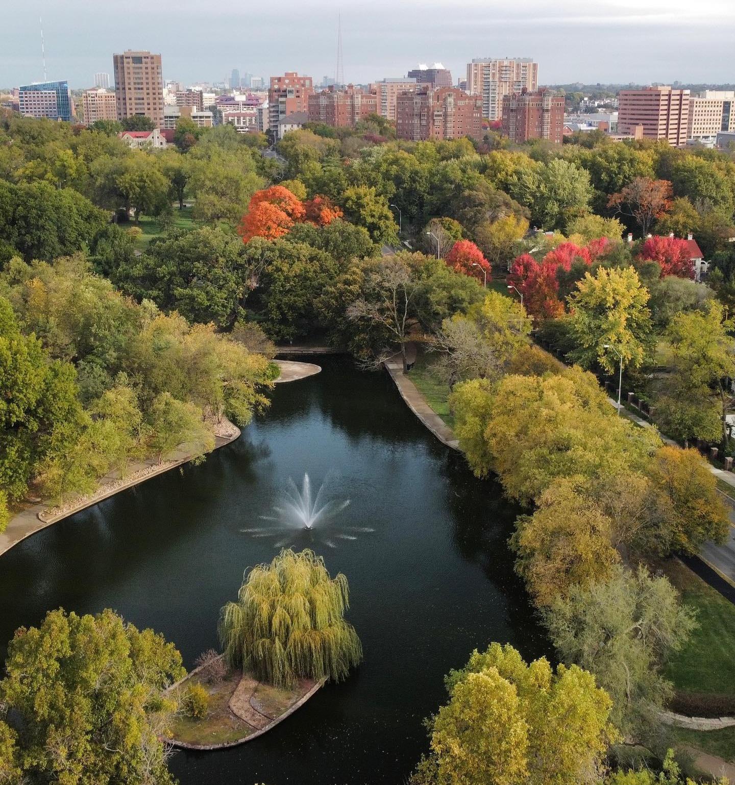 Loose Park, Kansas City, MO. USA. r/CityPorn