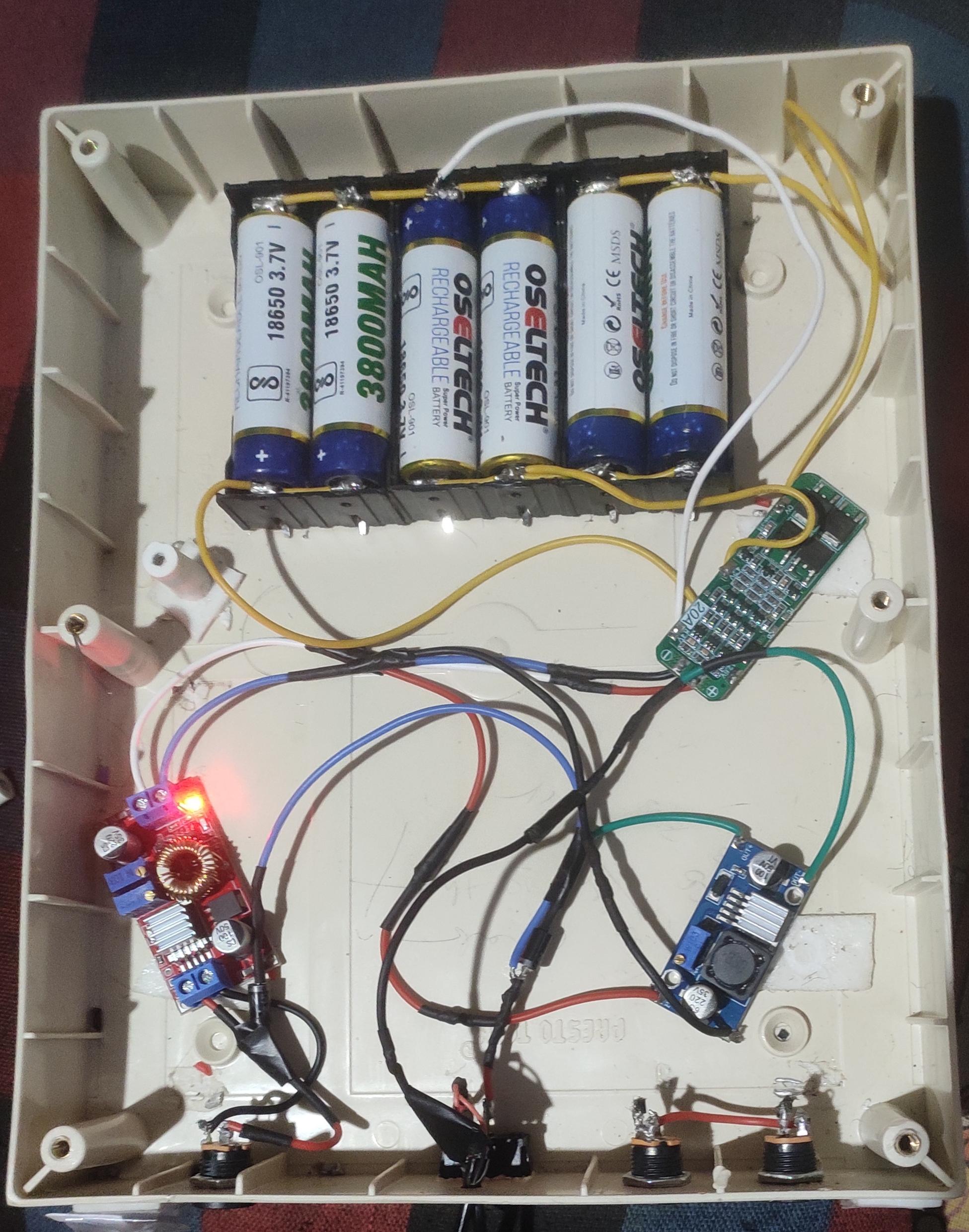 Finally made an UPS for Router and ONU.I don't know how long it will