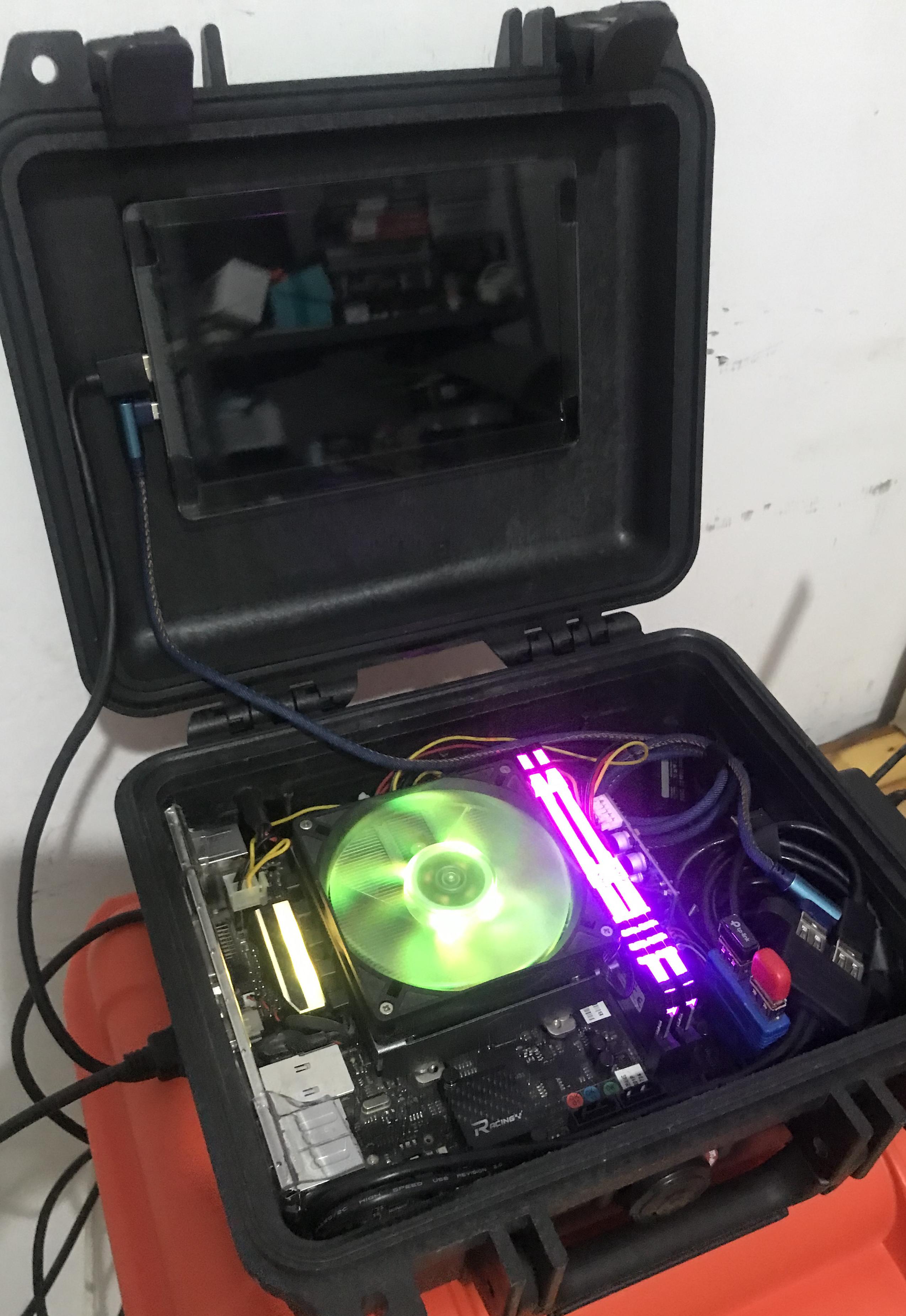 Pelican Case 1200 Amd Ryzen 3400G RGB Edition Cyberdeck Mini Itx PC