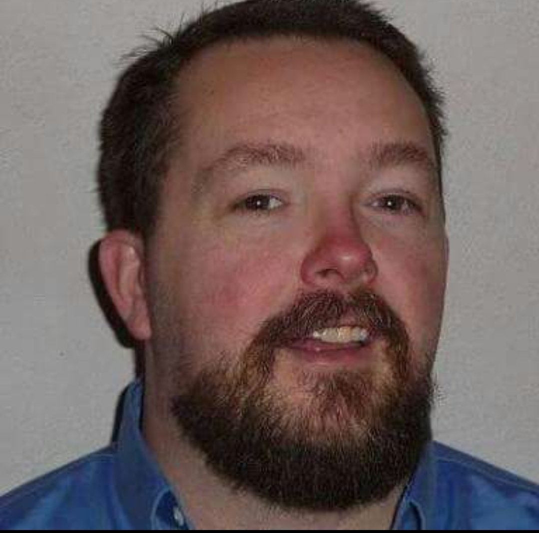 Scott Cawthon's Instagram, Twitter & Facebook on IDCrawl