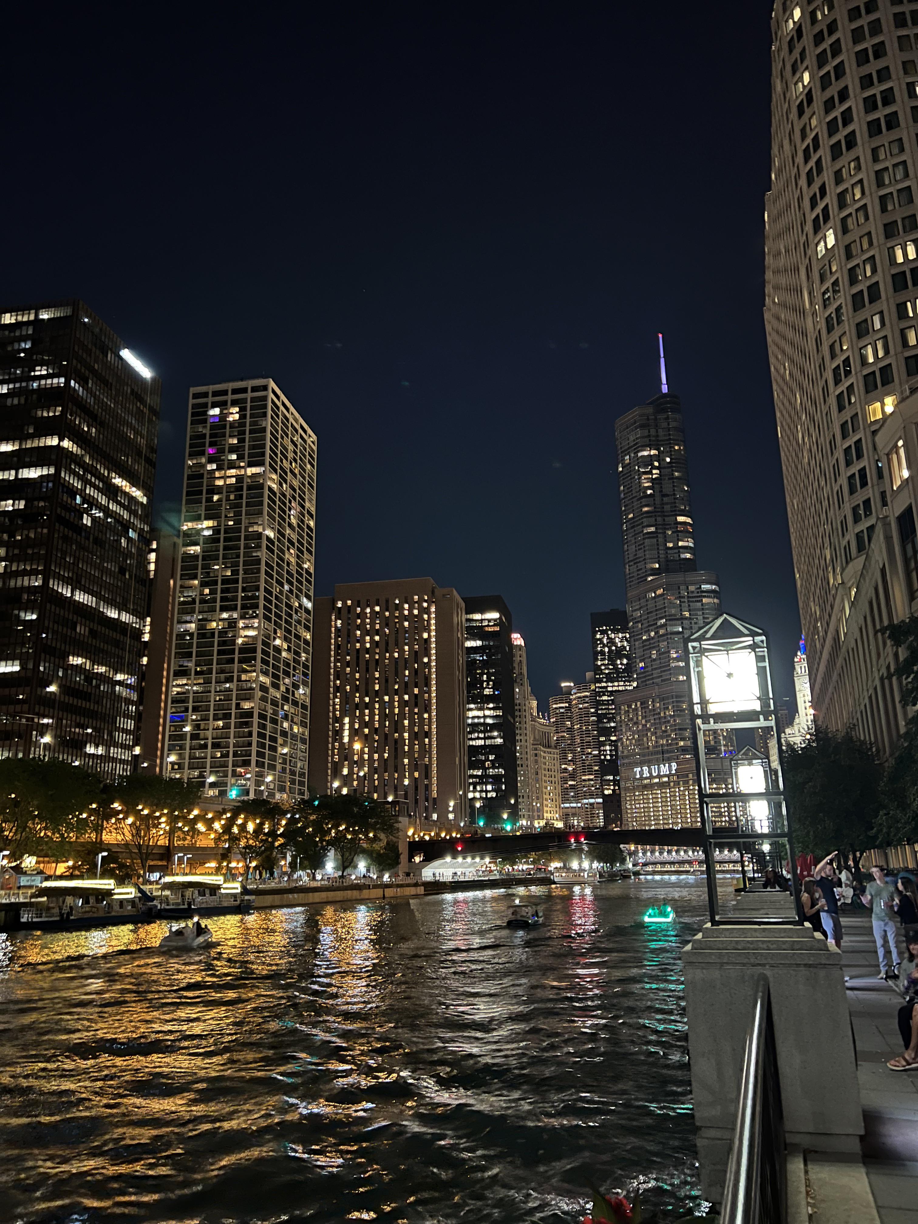 Windy City r/TheNightFeeling