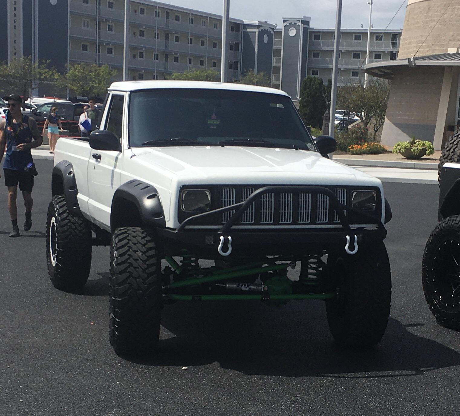 Jeep week ocean city Md 2020 standout r/CherokeeXJ