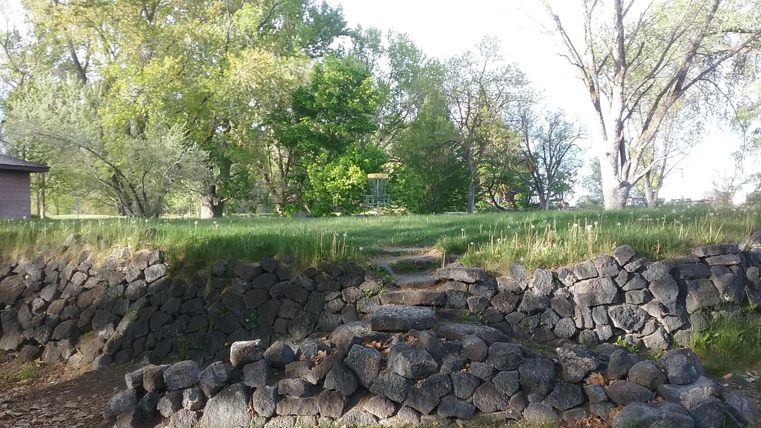Basket 13. Lake Walcott Idaho state park. r/discgolf