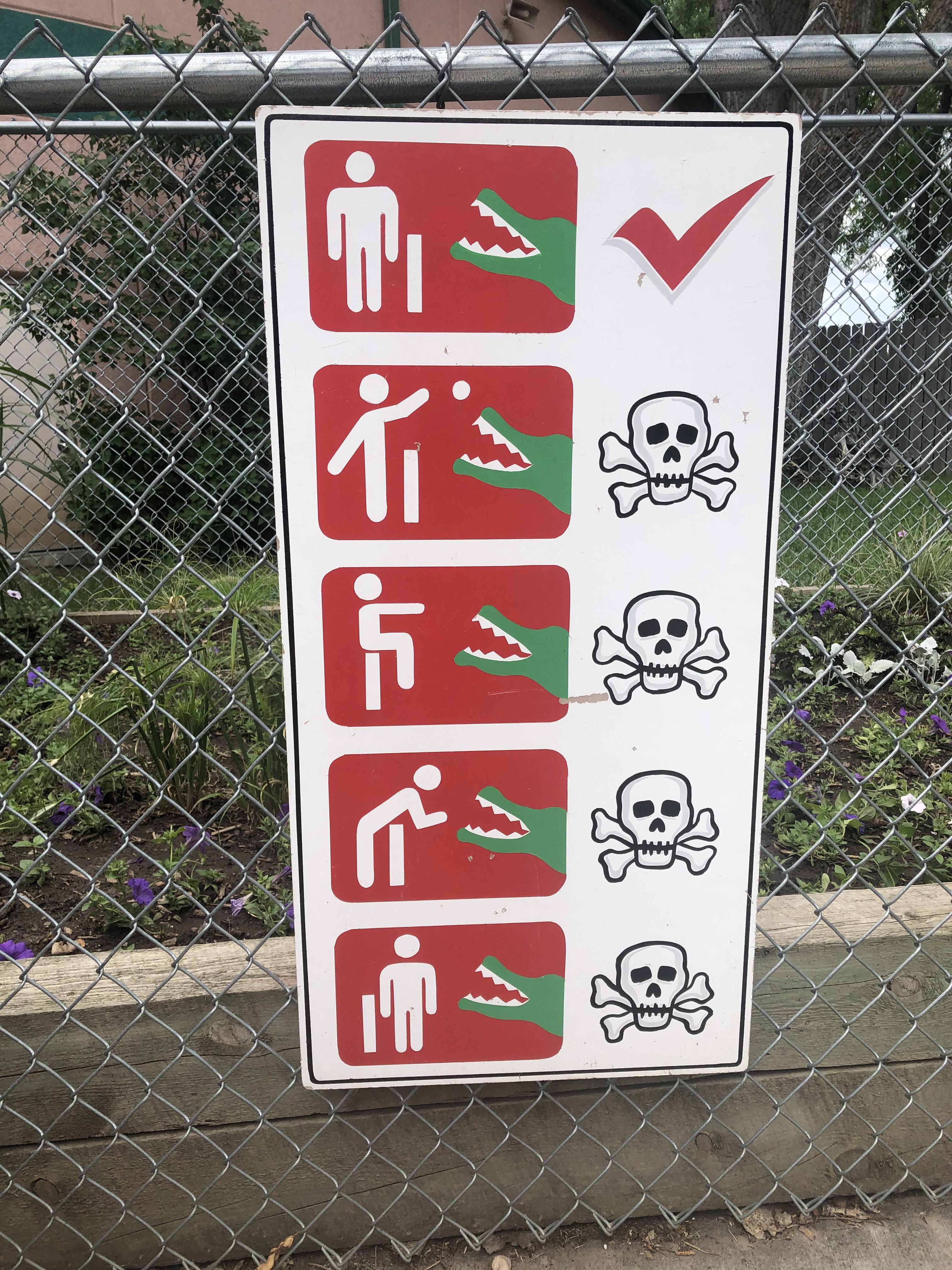 Reptile Gardens, SoDak r/ScarySigns