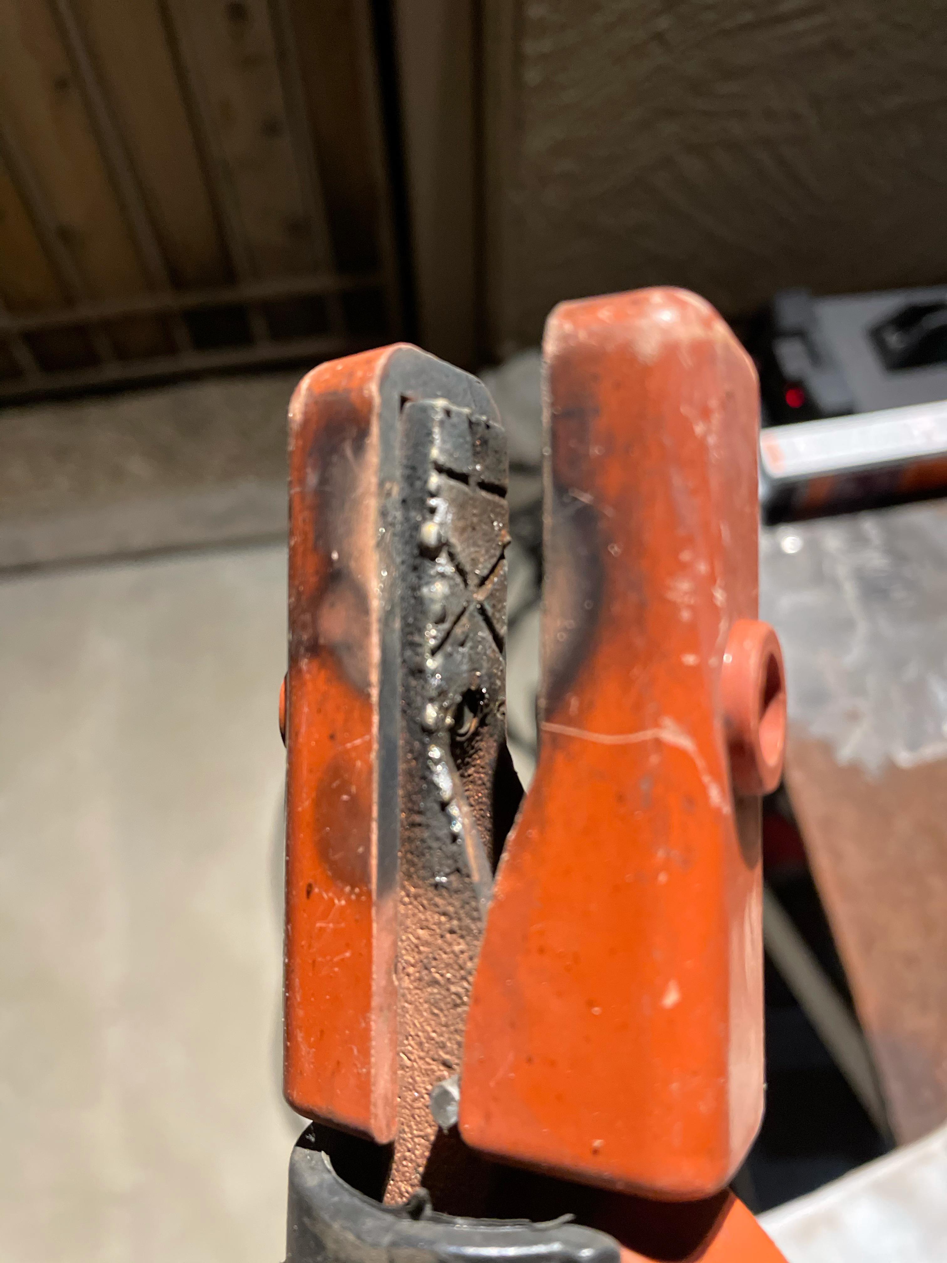 Why is there burnt metal on my stinger? how can I clean it and prevent