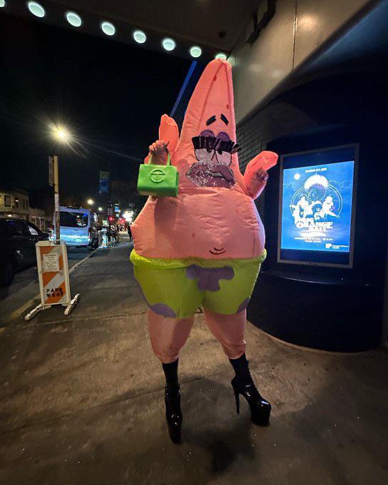 Need this inflatable Patrick Star costume asap! In Taguig r/CasualPH