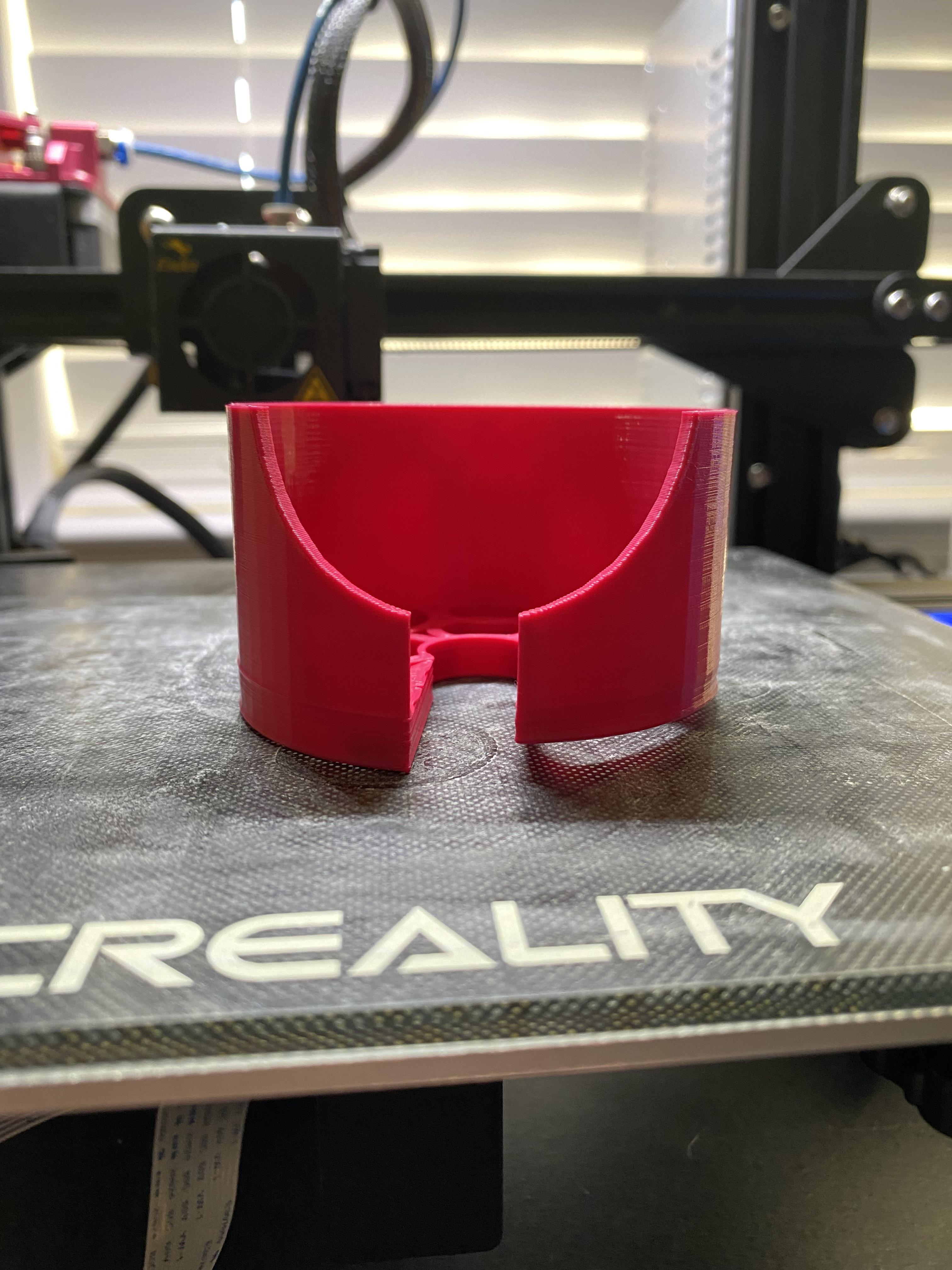 Matterhackers PLA, printed at 60 bed, 215 nozzle. Room temp doesn’t